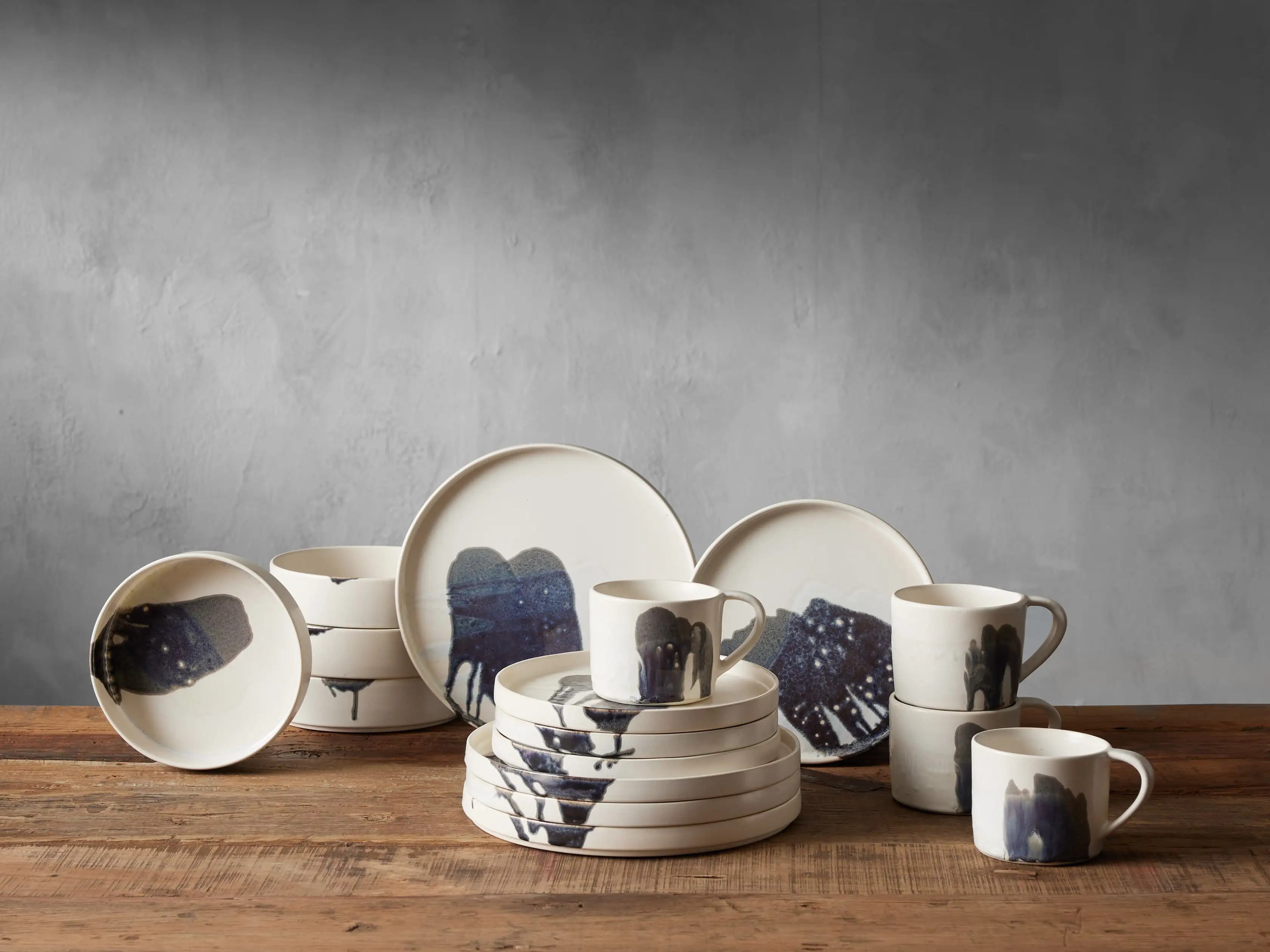 Naka Dinner Set (Set of 16) | Arhaus