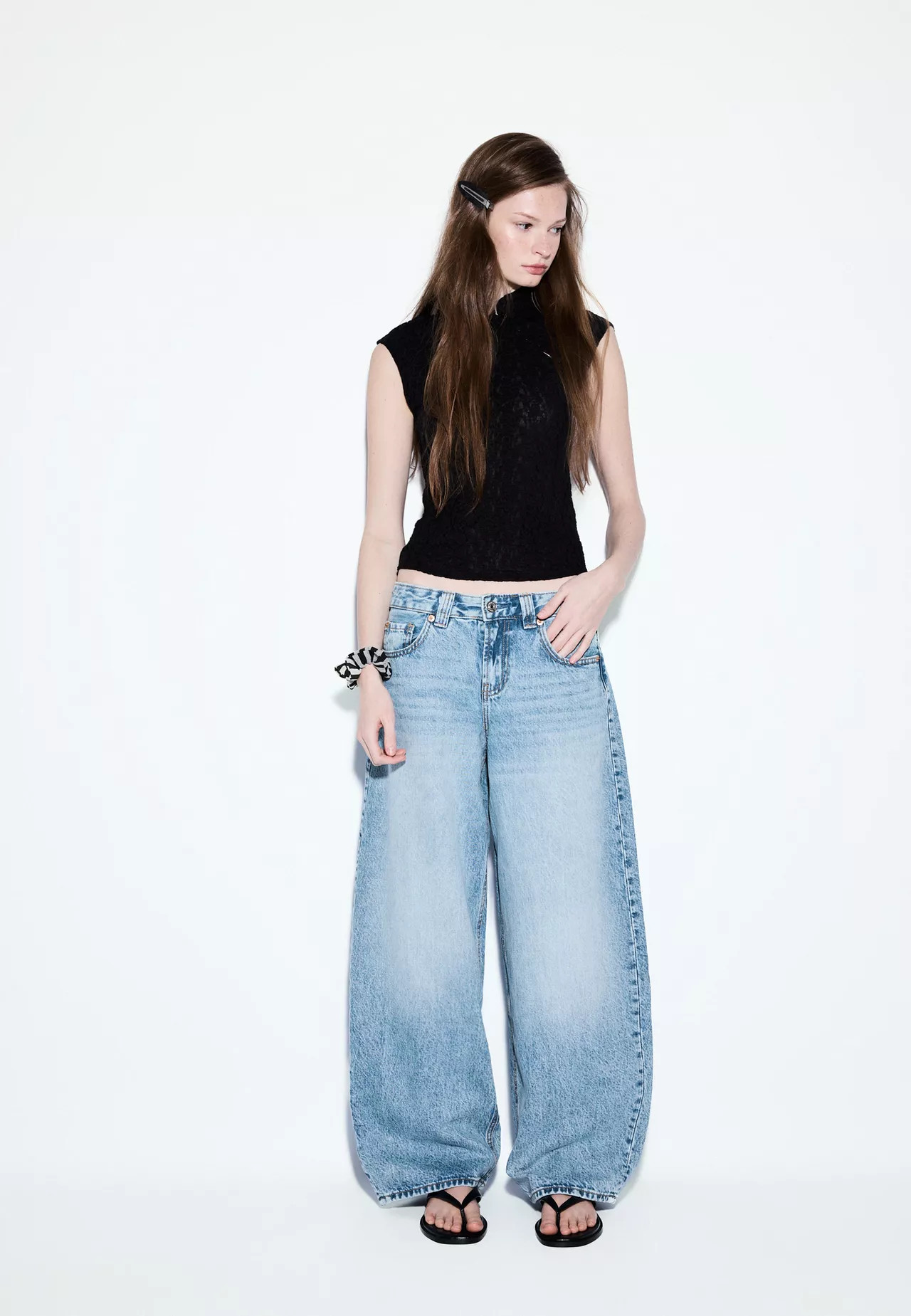 D80 Barrel fit jeans - Women's Jeans | Stradivarius United Kingdom | Stradivarius (UK)