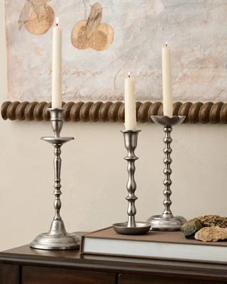 Cassandra Candle Holder | Magnolia