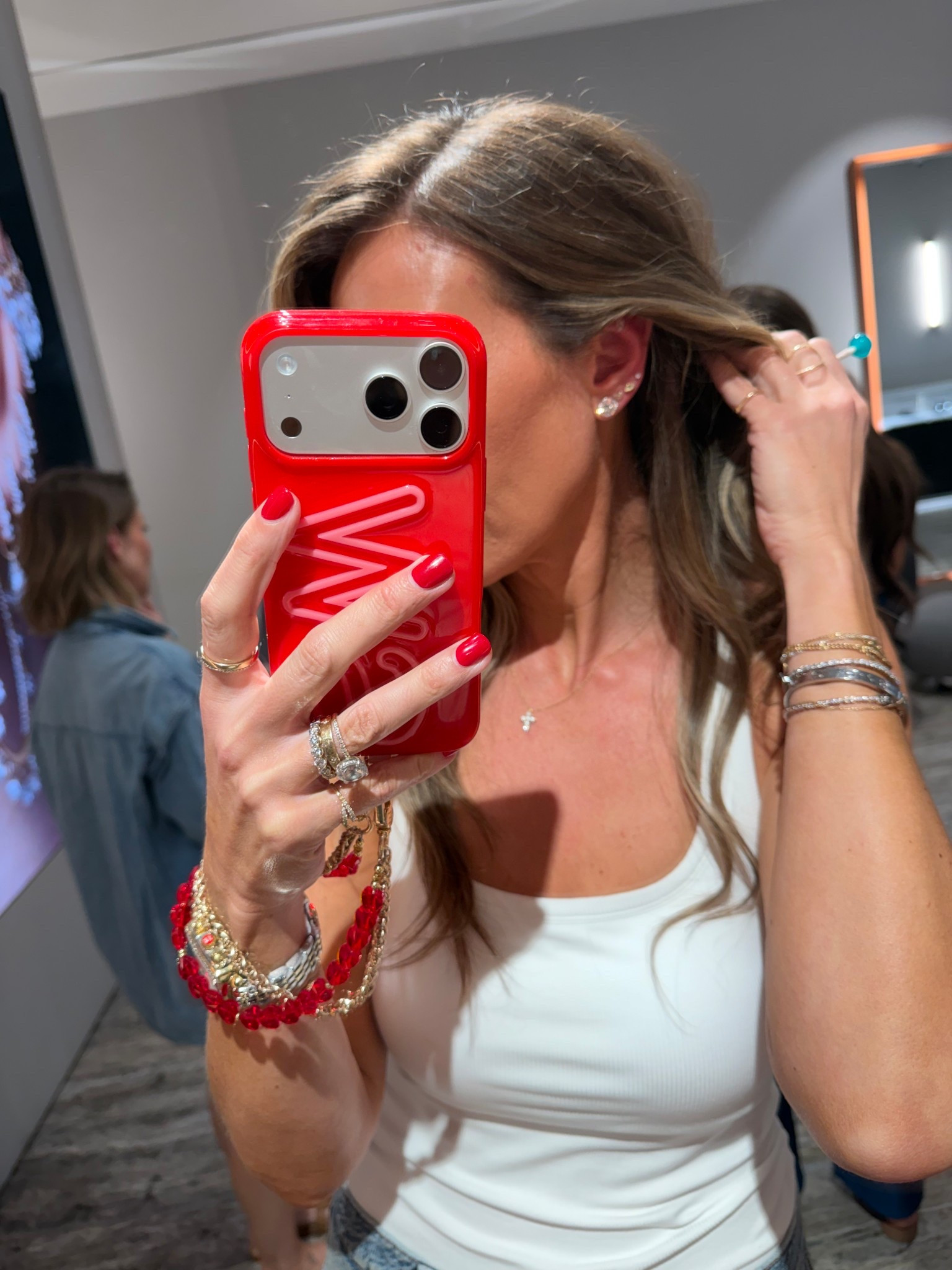 Phone case and wrist strap

#LTKMidsize #LTKmomlife #LTKValentine