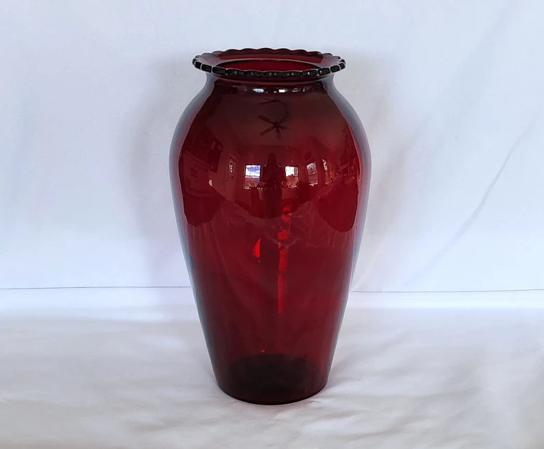 Vintage Anchor Hocking scalloped Royal Ruby red vase 9 inch | Etsy (US)
