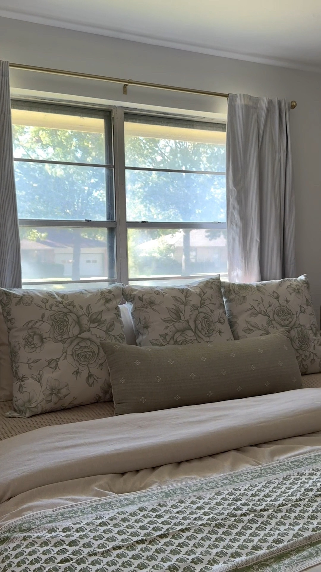 obsessed with my bedding! i feel like for so long i had a sad beige room, and im loving the pops of green! 

#LTKFindsUnder50 #LTKFindsUnder100 #LTKHome