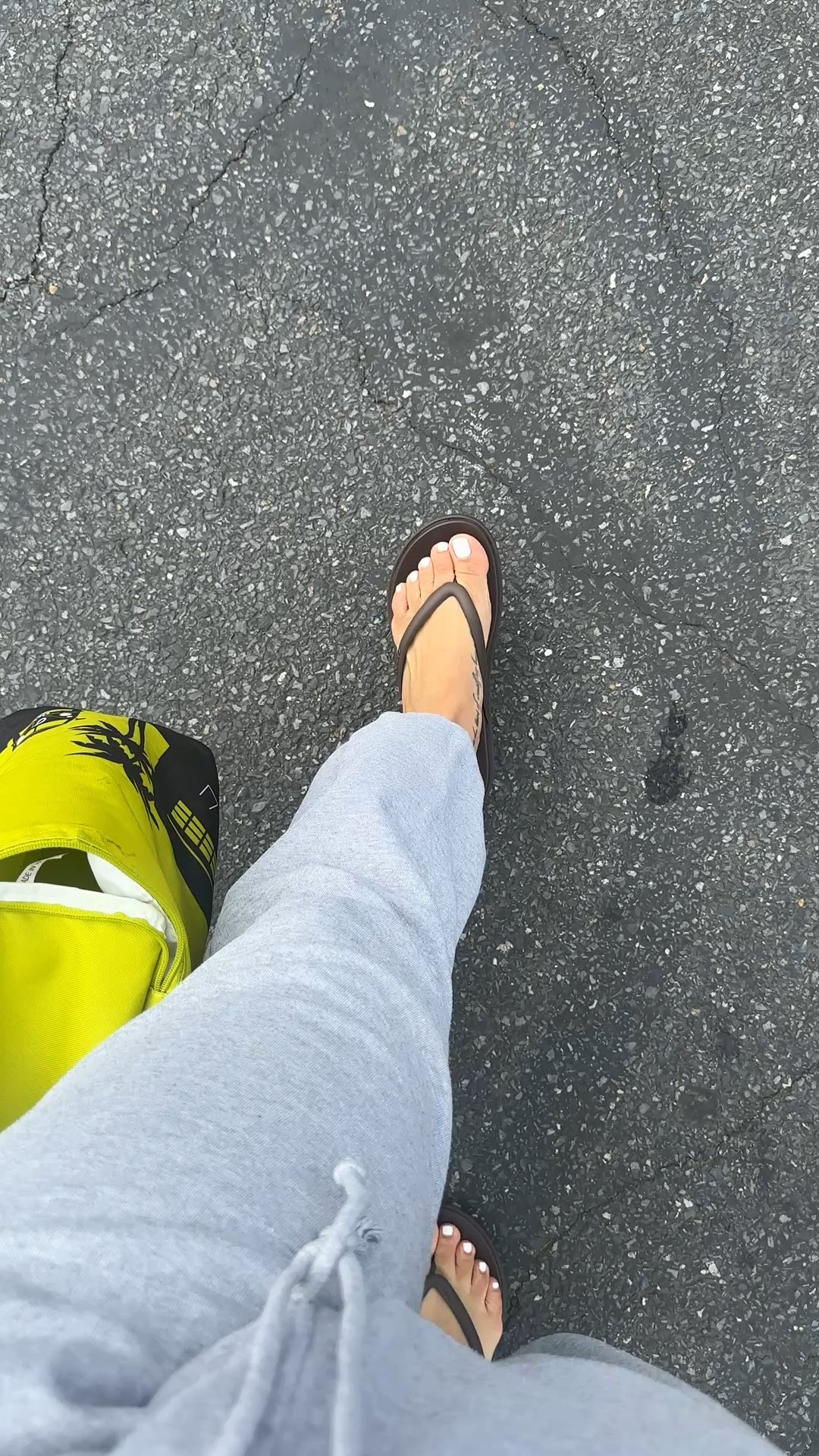 I finally caved and tried the Crocs flip flops everyone has been talking about… and I’m mad I didn’t get them sooner 😩

If you’ve been looking for comfortable flip flops, everyday summer sandals, or just a good walking sandal that doesn’t hurt between your toes—these are it. I wore them all day (like 4–5 hours of walking) and had ZERO rubbing, no irritation, and no pain on the top of my foot.

As someone with a wider foot, finding supportive flip flops that don’t feel flimsy or uncomfortable is always a struggle, but these are lightweight, cushioned, and actually feel supportive.

Perfect for summer errands, vacation walking, beach days, or just everyday casual outfits.

Linking my exact pair + colors here 🤍

#crocsflipflops #comfortablesandals #widefeetfriendly #summerfootwear #everydaysandals #casualsummerstyle #amazonfashionfinds #ltkstyle #ltkshoecrush #summeressentials #walkingfriendly #momstyle #comfortovereverything

#LTKootd #LTKgrwm #LTKSeasonal