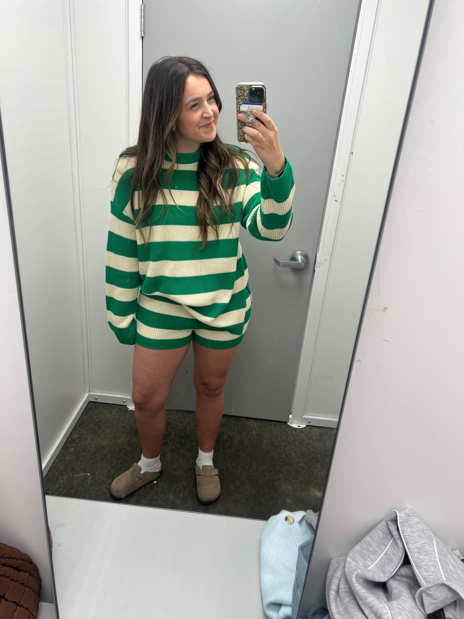 OOTD transition short set🤍

#LTKActive #LTKmomlife