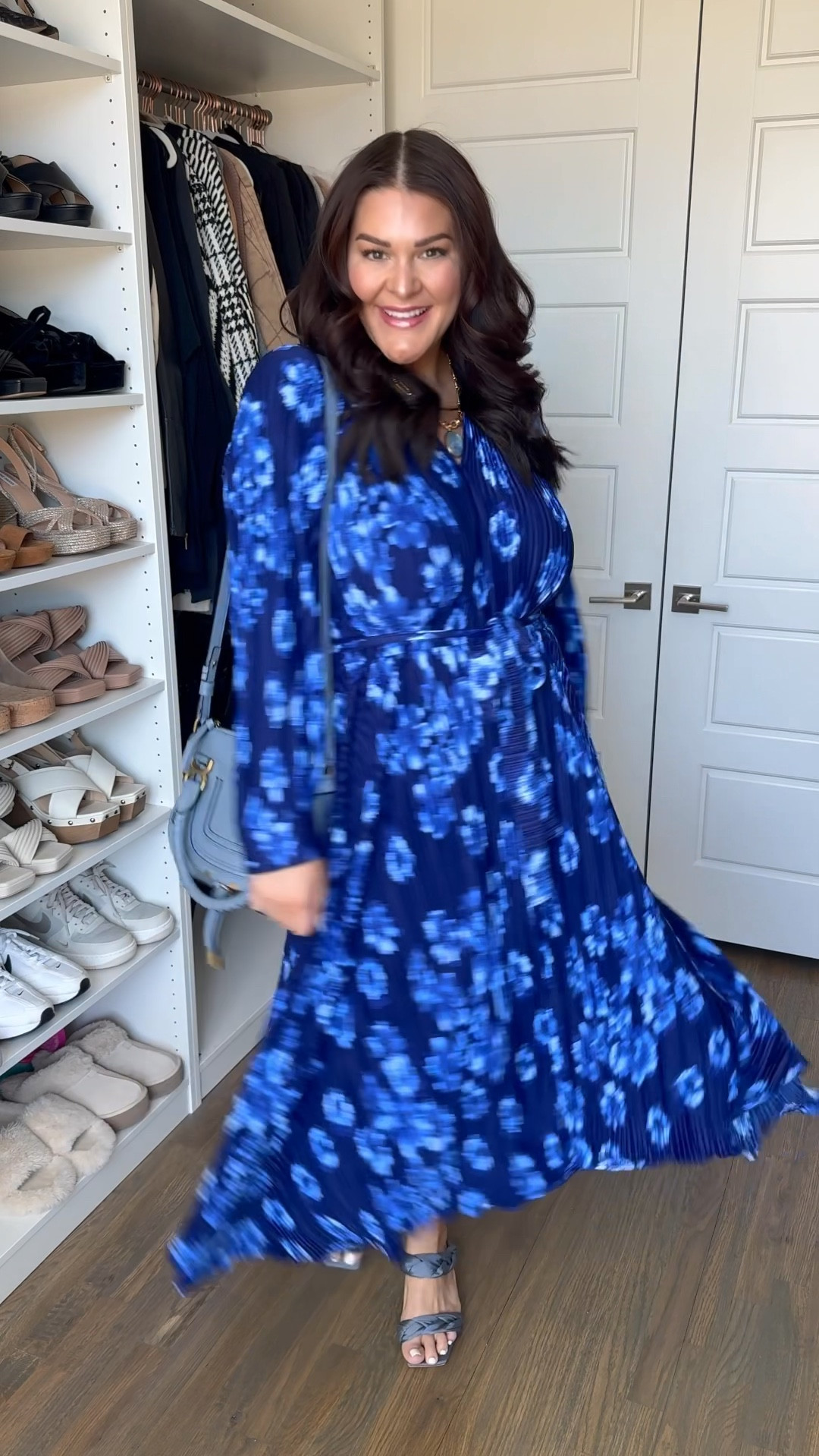 These dresses are all $36 and under. And they all come in other prints and colors too!

Follow me @curvestocontour for more midsize XL/Size 14 outfits on @shop.LtK

Spring fashion, spring style, midsize fashion, midsize style, floral dress, Walmart fashion, affordable fashion, size 14, floral dresses

#LTKVideo #LTKmidsize #LTKfindsunder50