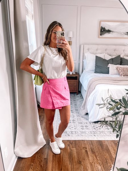 The cutest spring cargo skirt and bodysuit from Target! I absolutely adorable this combo with the neon green purse! #targetpartner #ad #targetstyle @target 

Bodysuit: tts small
Skirt: tts 4
Shoes: tts if between size up a half 



#LTKFind #LTKunder50 #LTKstyletip
