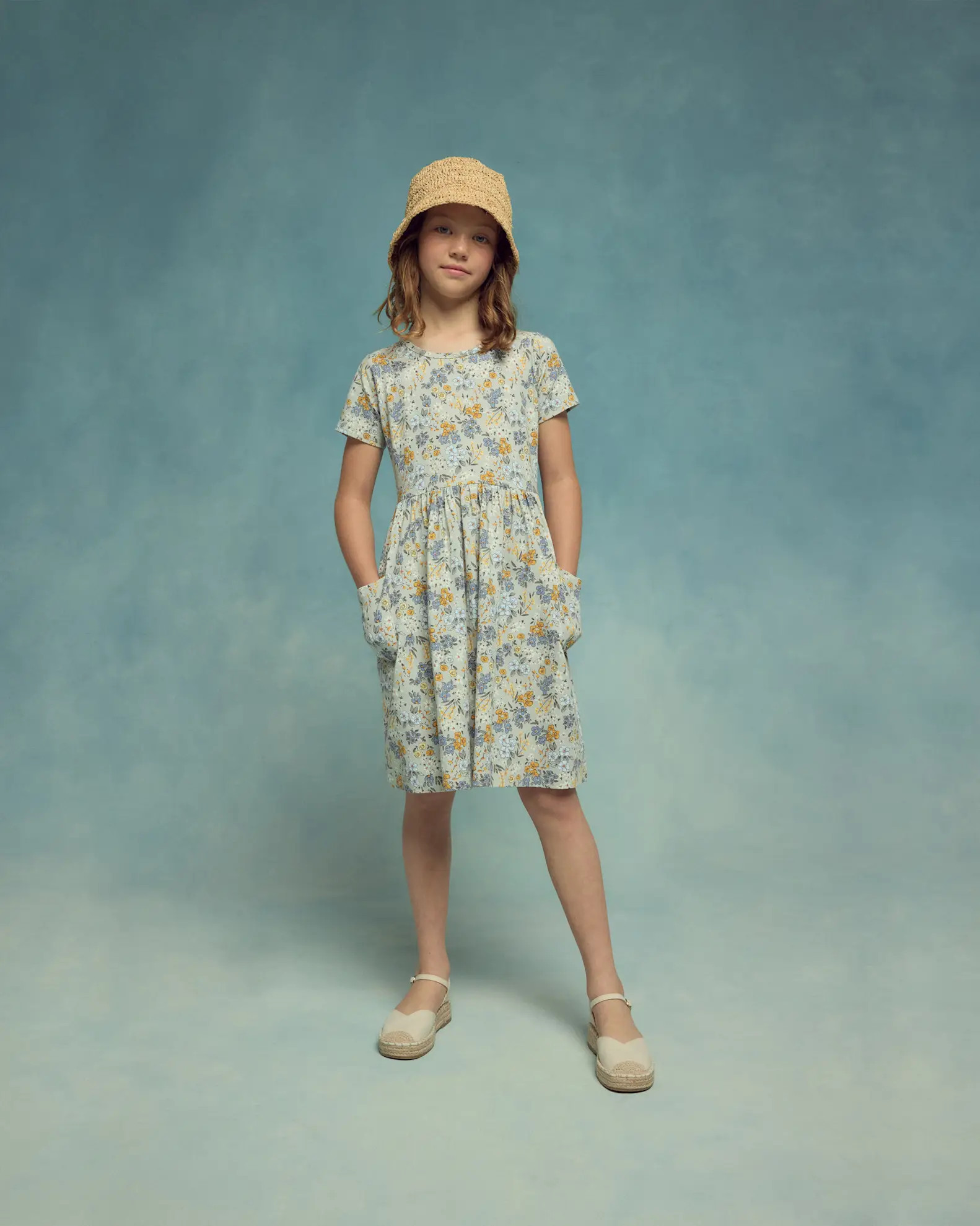 Organic Cotton Fit and Flare Pocket Dress - Kid Girl in Grey Ditsy Floral | Quince