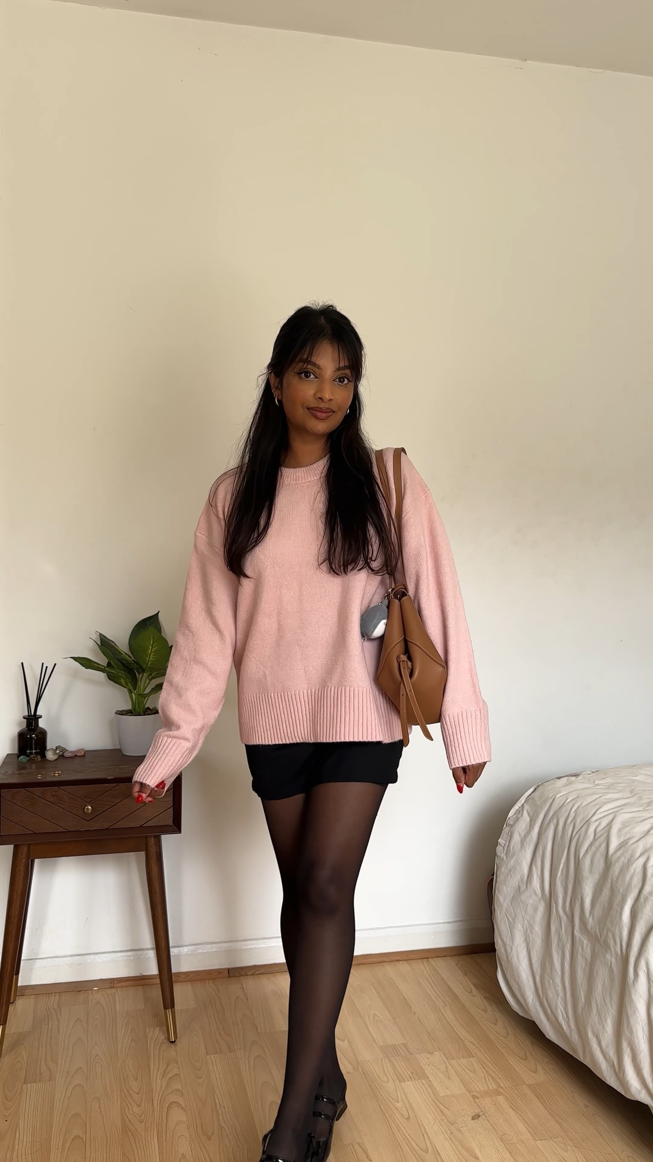 Back to University/college outfit ideas 🫶🏽
_
#outfitinspiration #outfitoftheday #summerfashion #pinterestinspired #summeroutfit #pinterestoutfit #fallfashion #falloutfit #autumnoutfits #autumnfashion #transitionoutfit #fallaesthetics #autumn #pinterestfashion #STRADILOOKS #maxiskirt #petitefashion #asos summer to autumn transition outfit idea, asos, leopard print, autumn trends 2024, fall fashion trends 