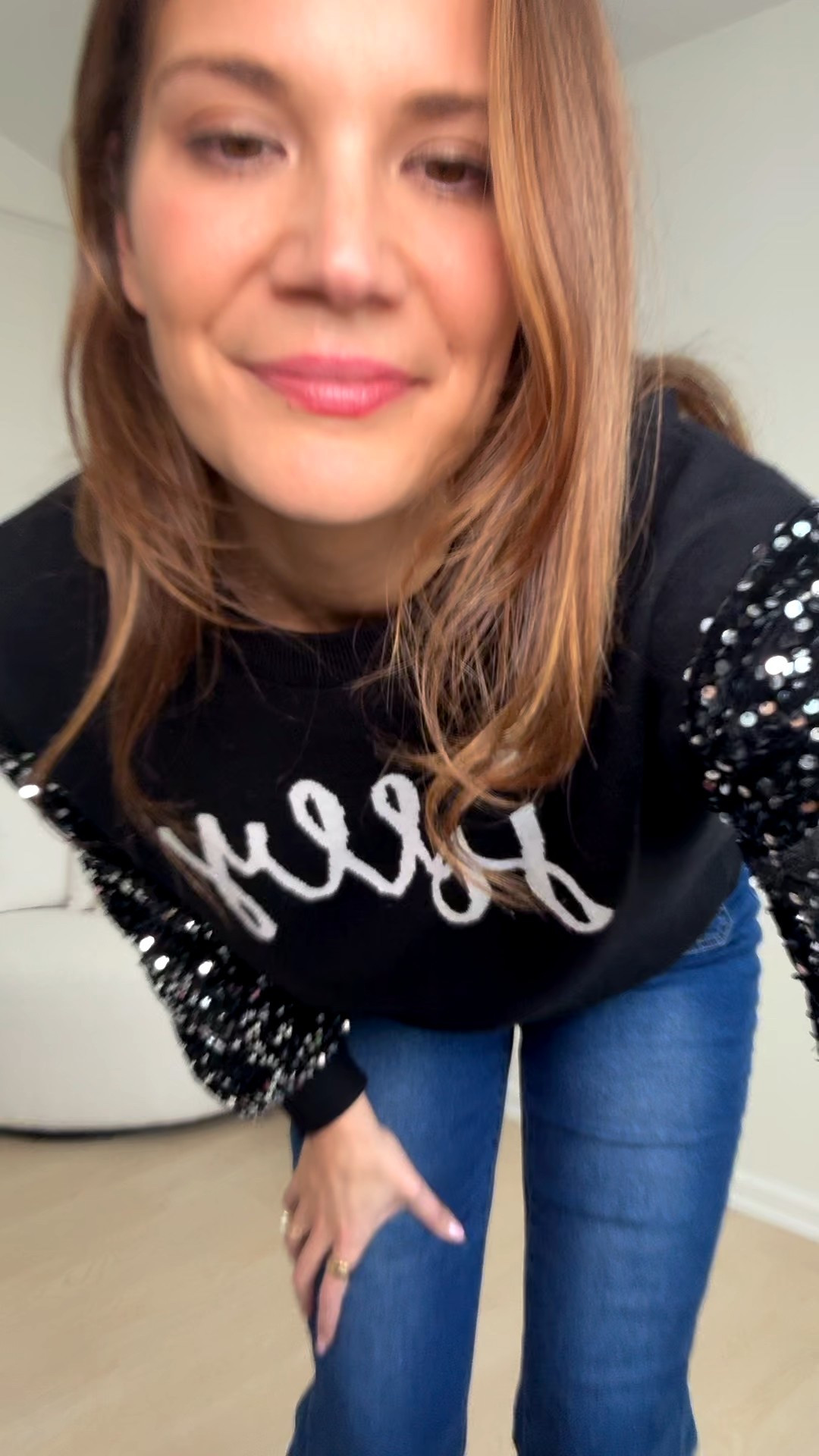 Love this holiday look. It’s the perfect Christmas sweater for any occasion! It’s crushed velvet which is my favorite! 

Christmas sweater, Holiday finds, Holiday sweater, Christmas outfit, Jeans, Tall girl approved, Black booties, Stang and co

#LTKTall #LTKHoliday #LTKSeasonal