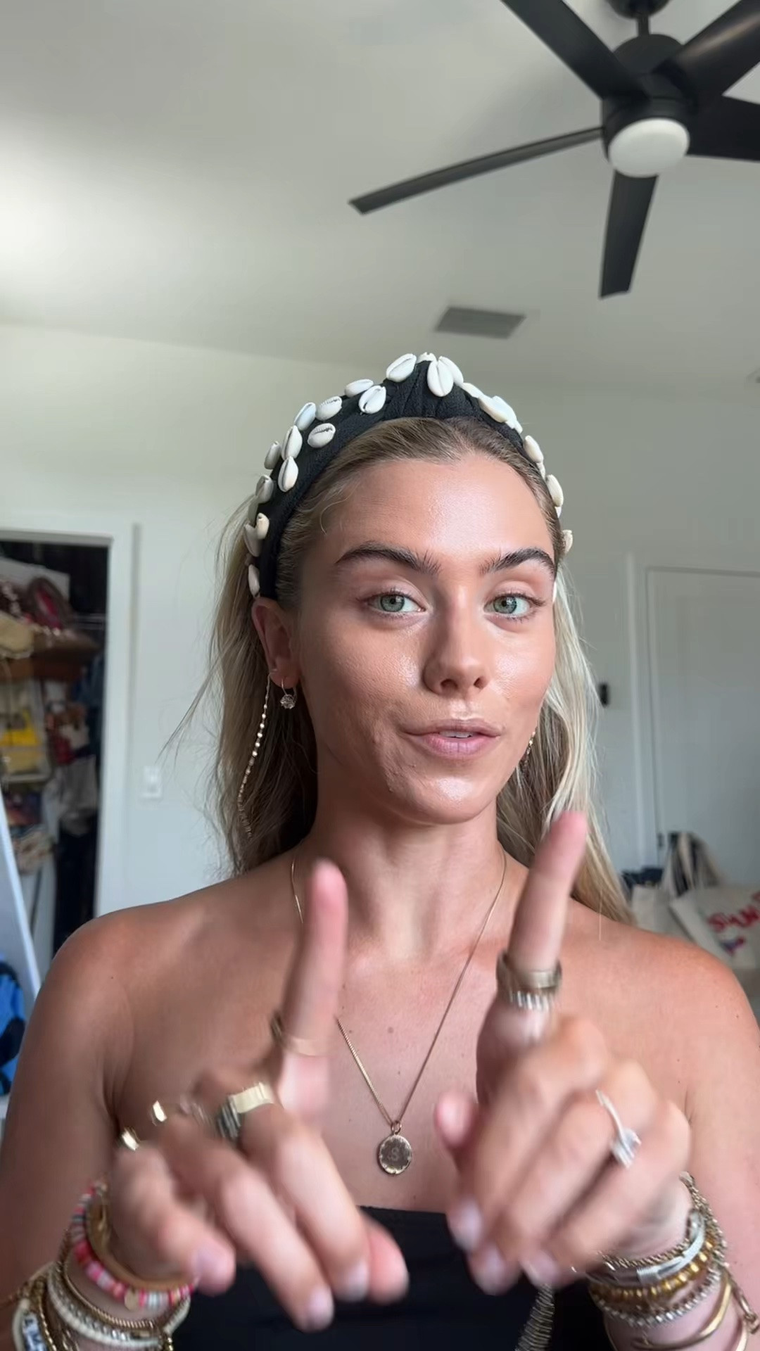 my normal summer foundation isn’t working with my tan so instead of buying a whole new brand new foundation shade, I found these drops to mix into my normal foundation. That way I can wear it year-round and I loved what they mix but also when used as a primer alone.

￼#bronzingdrops #foundationroutine #foundationhack #shadematching #summermakeuphacks @Natasha Denona

#LTKgrwm #LTKselfcare #LTKBeauty