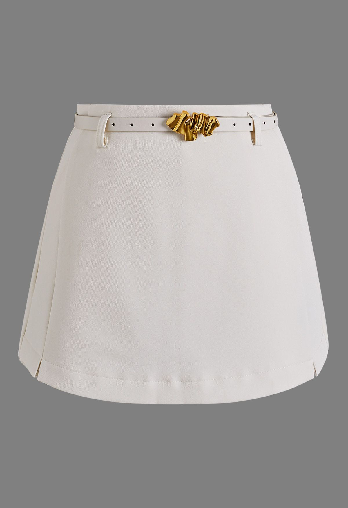 Golden Buckle Belt Side Pockets Mini Skorts in Ivory for Vacation & Chic Weekends | Chicwish