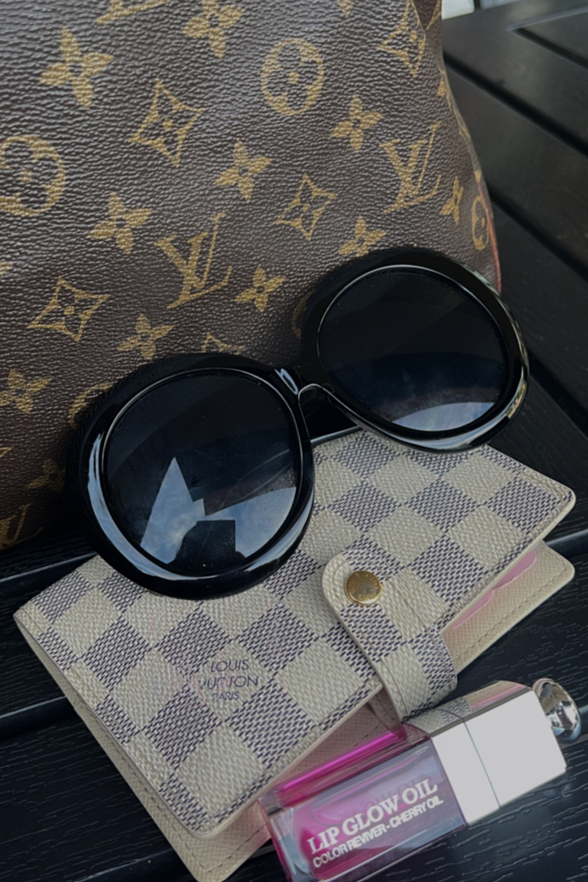 Todays details 💖

Ltkfindsunder100 / ltkfindsunder50 / LTKSale / LTKSeasonal / LTKGiftGuide / LTKHoliday / LTKstyletip / LTKworkwear / LTKtravel / Louis Vuitton / Louis Vuitton speedy / Louis Vuitton speedy bag / Louis Vuitton speedy 40 / LV bag / LV speedy / Louis Vuitton agenda / Louis Vuitton planner / Louis Vuitton pm agenda / LV planner / Louis Vuitton planner / round sunglasses / big sunglasses / big round sunglasses / Dior / Dior glow lip oil / lip gloss / Dior lip gloss / Dior beauty / style details / LV inspired

#LTKsalealert #LTKitbag #LTKbeauty