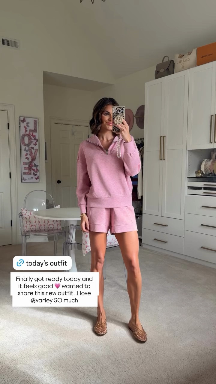 Finally got ready today and it feels good 💗 wanted to share this new outfit. I love @Varley SO much

Wearing size XS in both! 

#LTKSeasonal #LTKActive