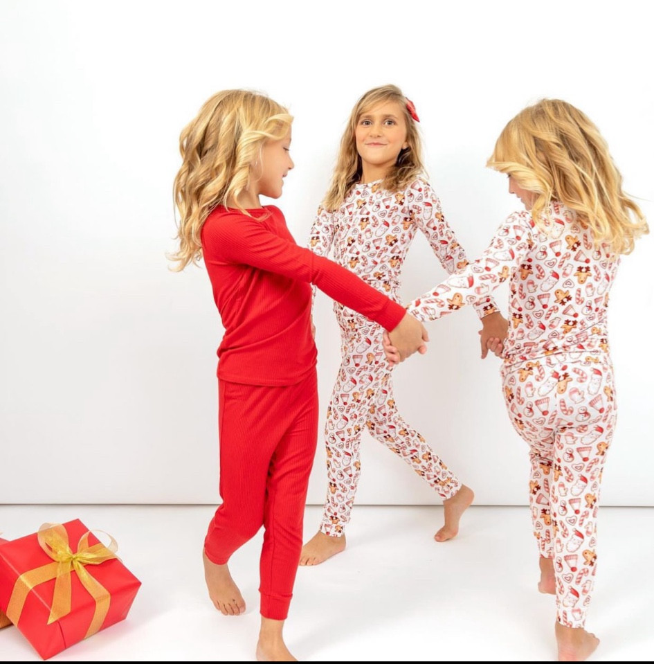 Our favorite pj’s dropped their newest Christmas print and even have matching mama + me!❤️🎄🎅🏼🍪🥛