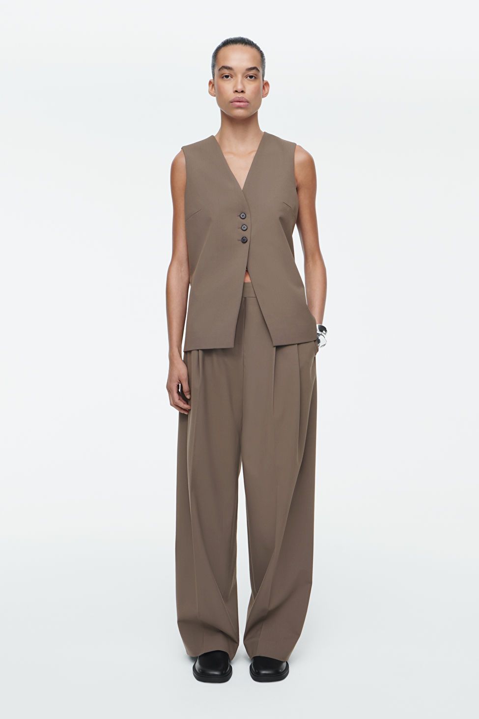 WIDE-LEG TAILORED TWILL TROUSERS - MOLE - COS | COS UK