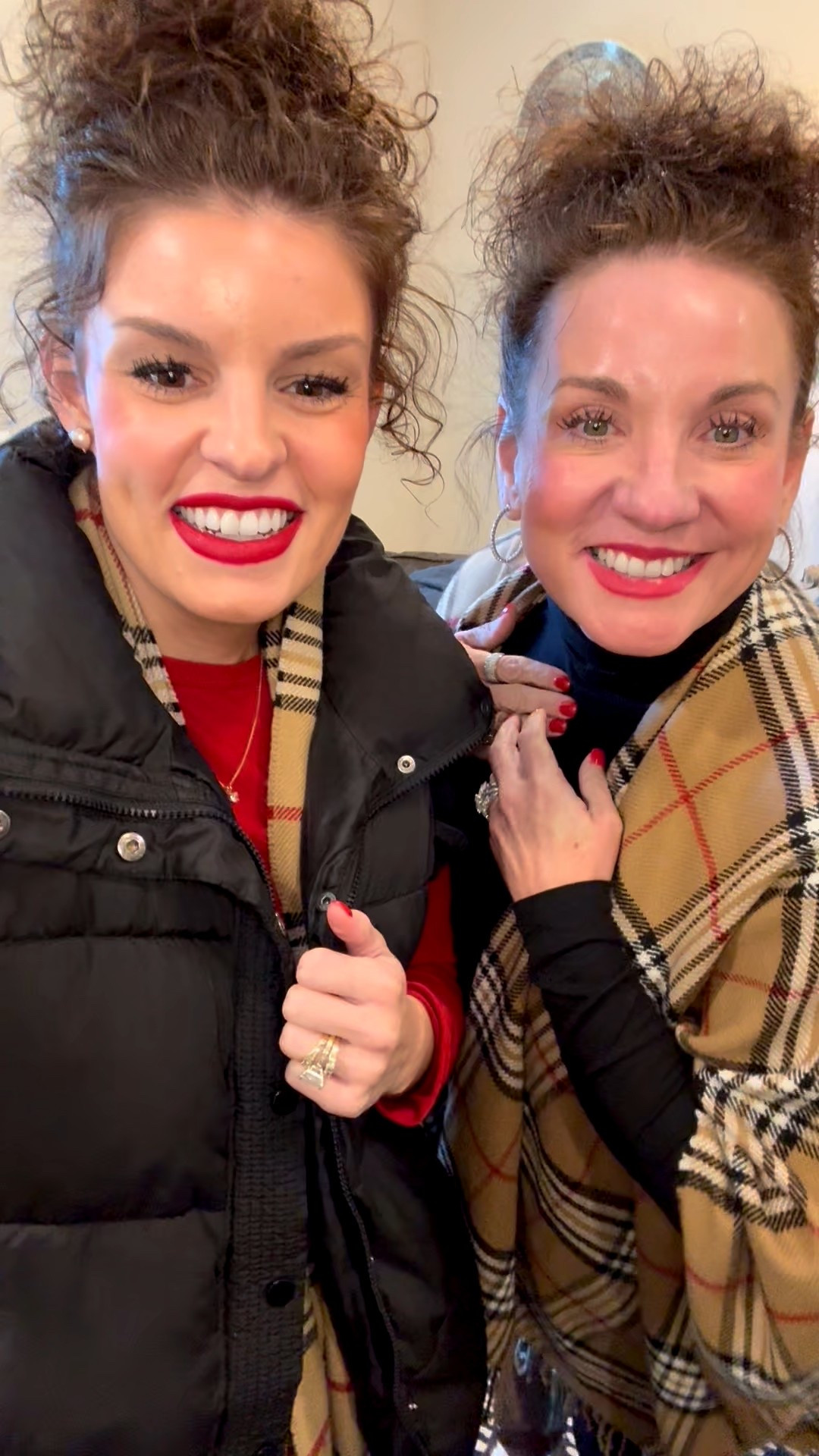 Lexi and I keep showing up dressed alike without even trying — apparently great minds really do think alike! We both love our plaids this time of year — cozy, classic, and perfect for fall days at home. 🍂



#ElegantLiving #FallFashion #PlaidSeason #CozyStyle #MotherDaughterStyle #ElegantLivingByTabithaAndLexi #uggboots #MidwestStyle #FallOutfits #TimelessStyle #uggbrand

#LTKBeauty #LTKSeasonal #LTKStyleTip