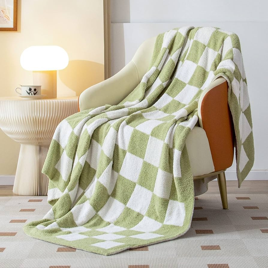 SeaRoomy Throw Blanket Checkerboard Lightweight Blanket Reversible Plaid Fuzzy Blankets Soft Cozy... | Amazon (US)