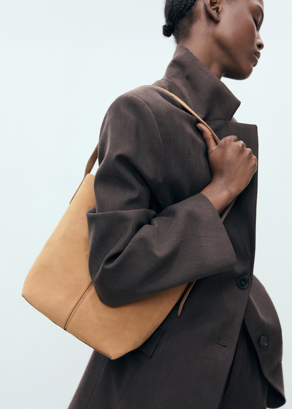 Leather bucket bag - Women | MANGO United Kingdom | MANGO (UK)