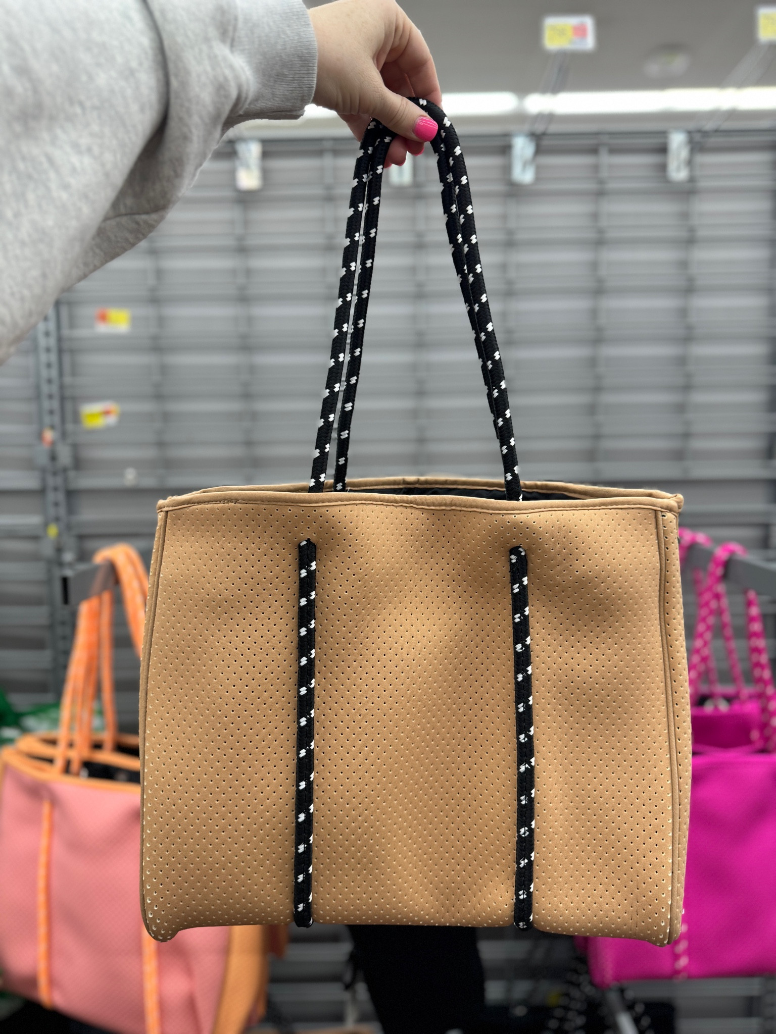 Walmart find, neoprene tote bag 

#LTKfindsunder50 #LTKitbag