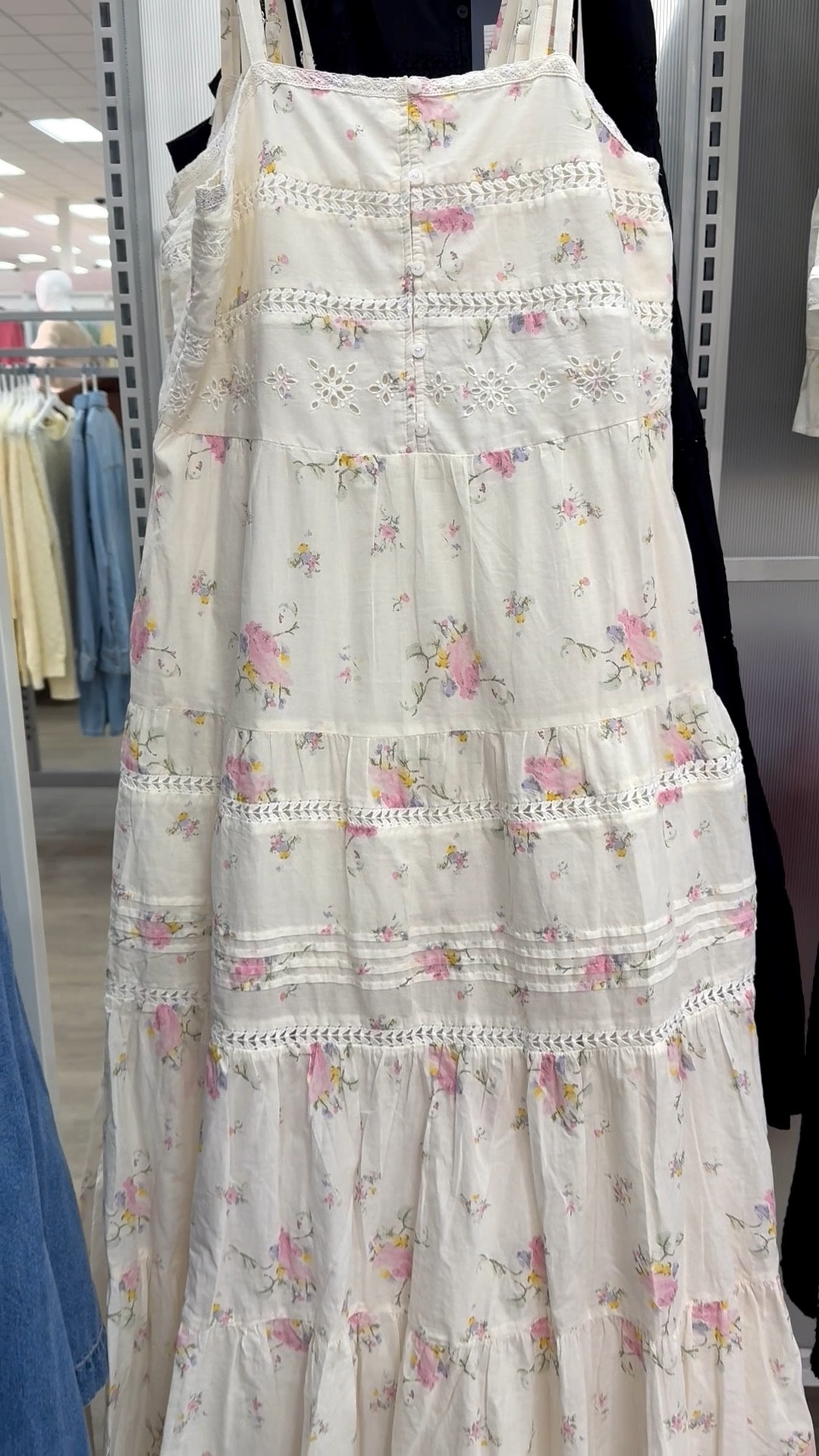 The prettiest spring dress 

#LTKootd #LTKmomlife #LTKSeasonal