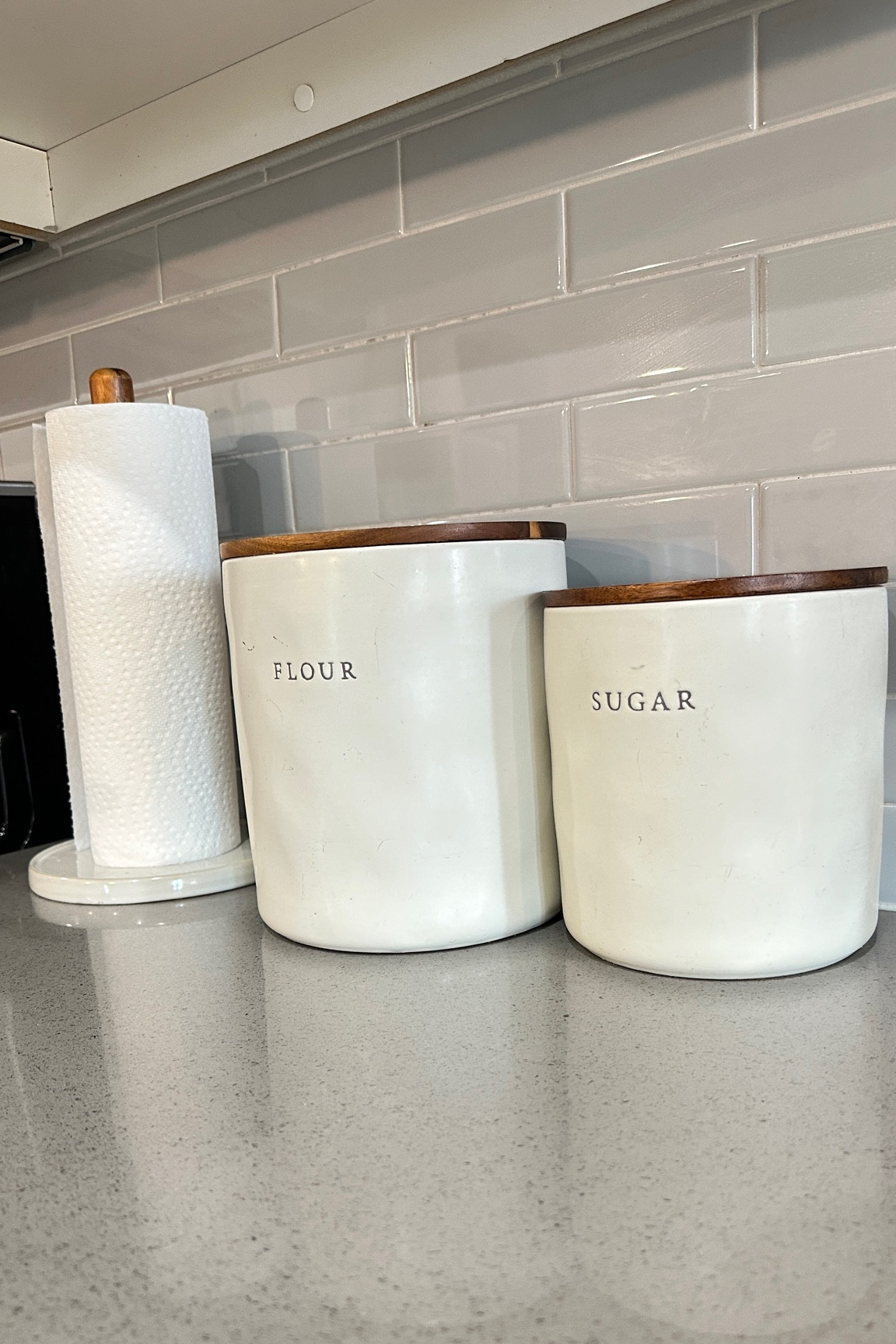 Kitchen canisters ❤️

#LTKhome #LTKSeasonal