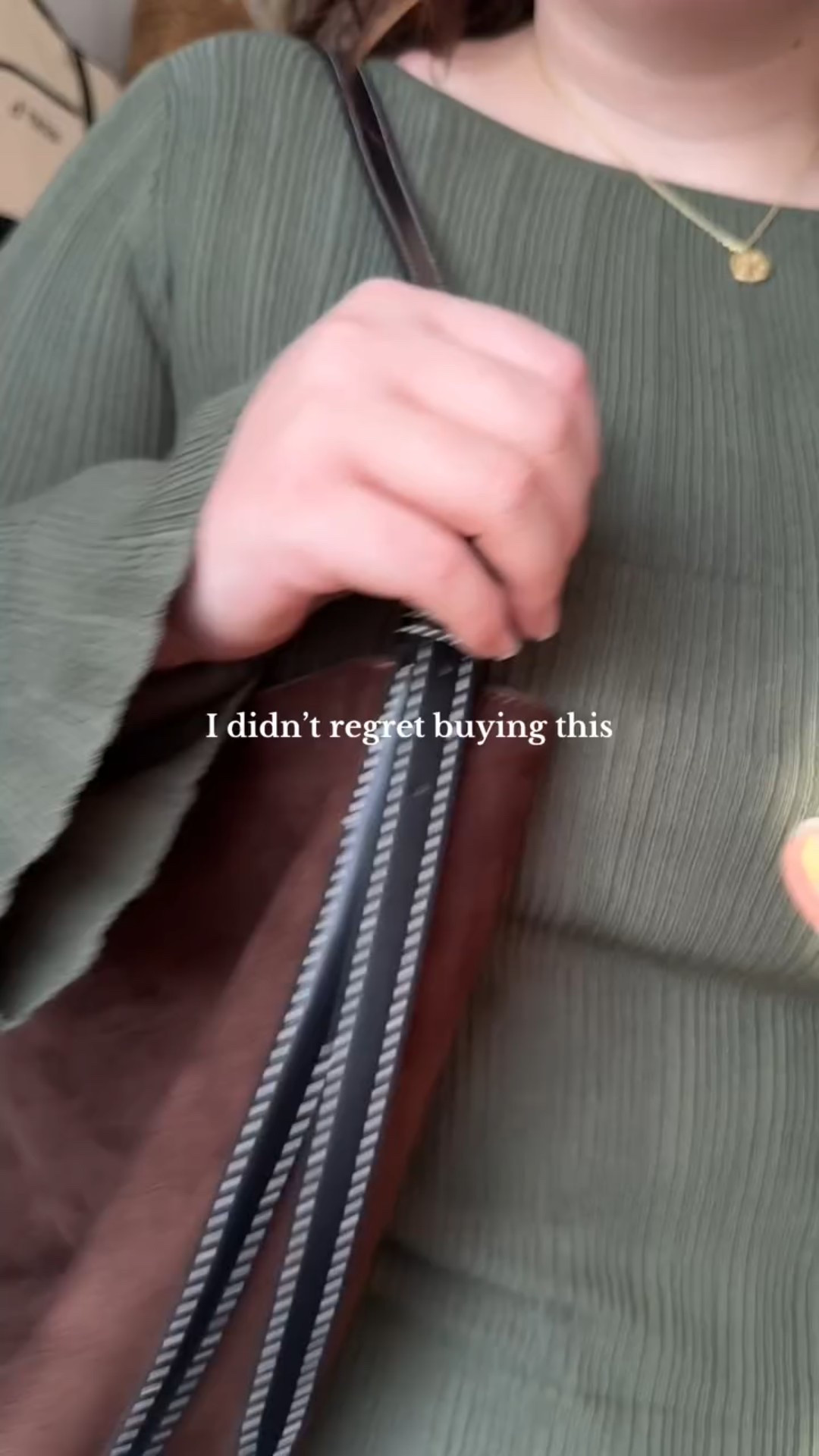 No buyers remorse found 💼 #totebag #largetotebag #suedebag #veganleather #TikTokShopCreatorPicks

#LTKSaleAlert #LTKPlusSize