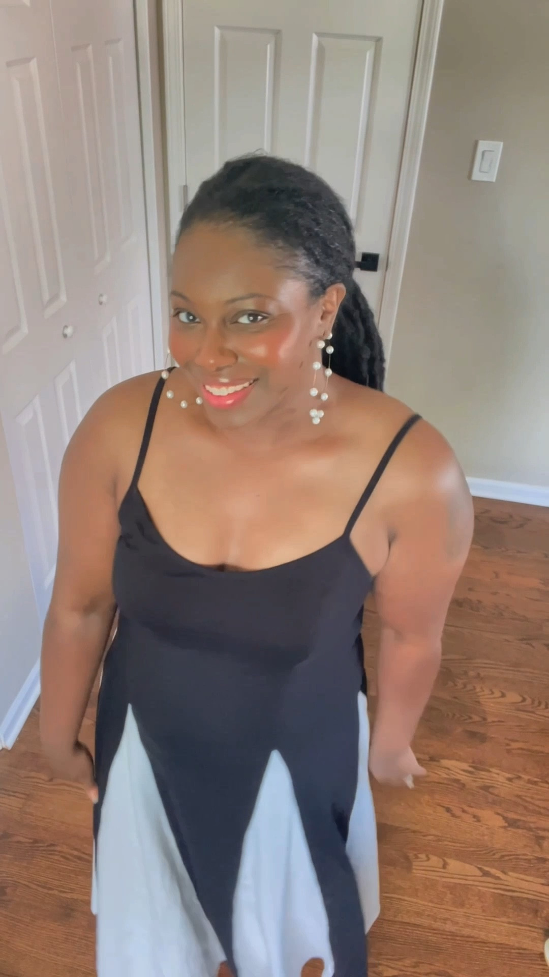 Loving this comfy yet dressy dress. You can dress it up or down.

#LTKSeasonal #LTKMidsize #LTKStyleTip