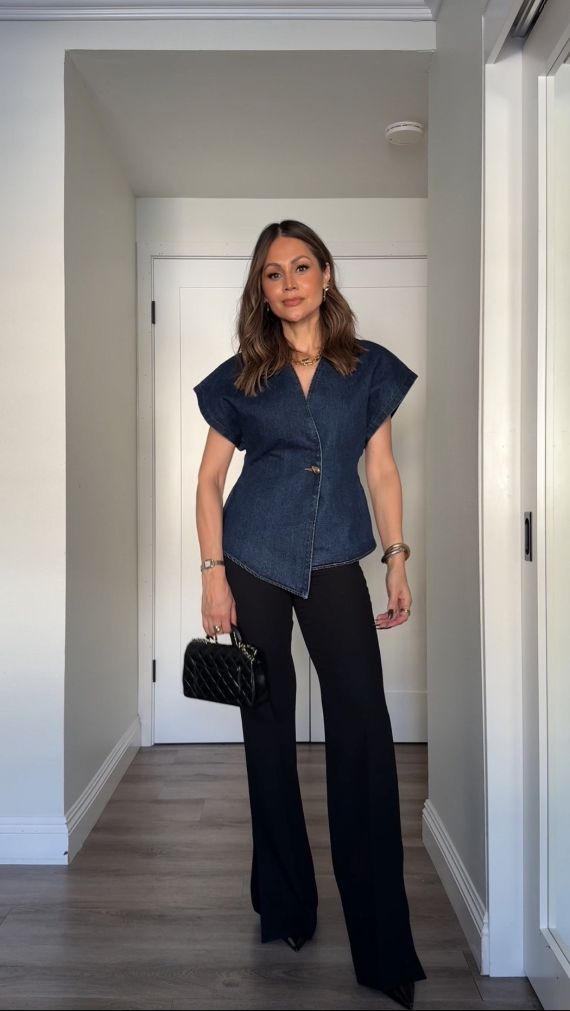 This denim top is chefs kiss!😘 

#LTKSeasonal #LTKgrwm #LTKootd