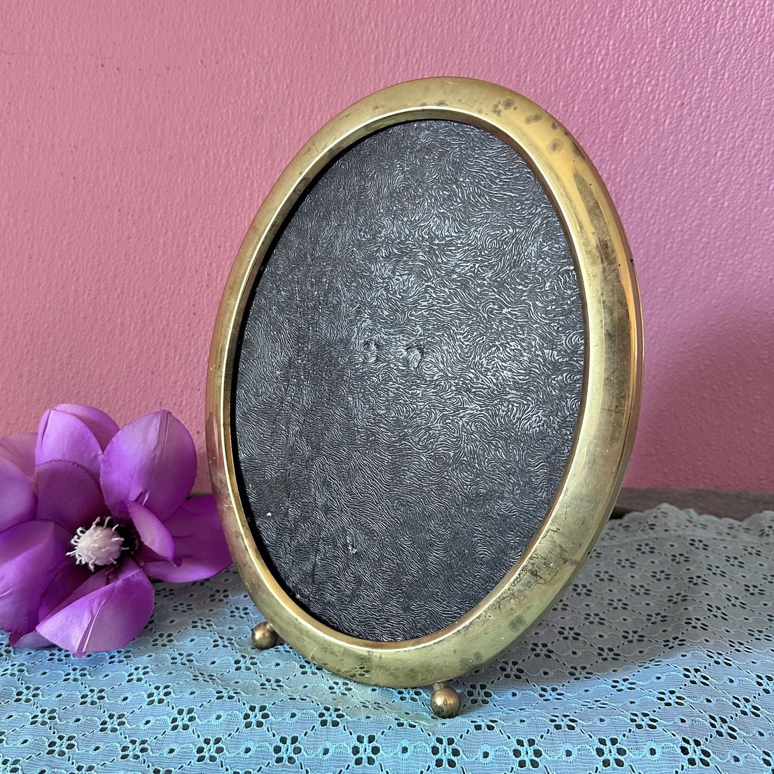 Vintage Brass Oval Picture Frame - Etsy Canada | Etsy (CAD)