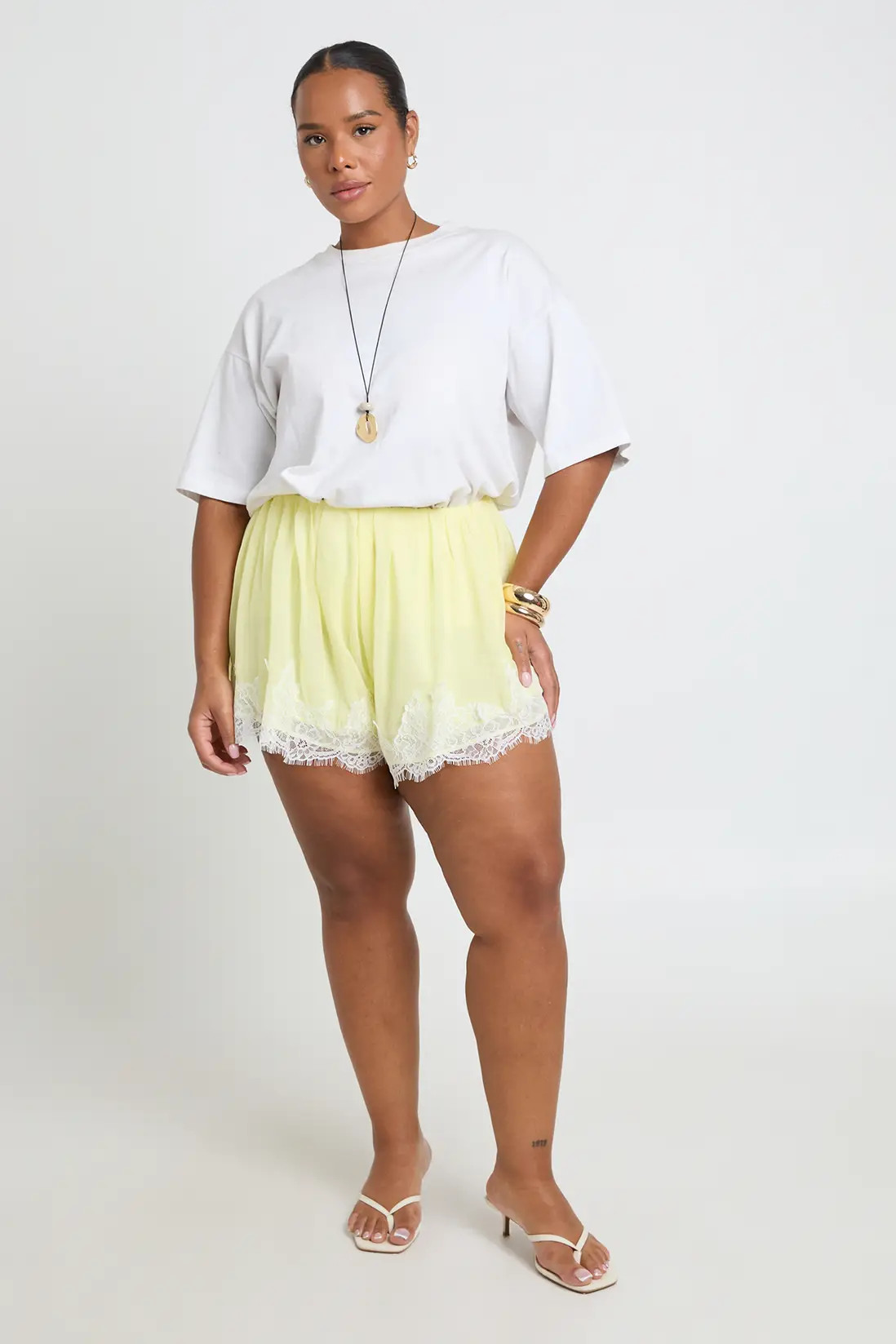 Lemon Plus Lace Trim Detail Flippy Short | Boohoo | Boohoo.com (UK & IE)
