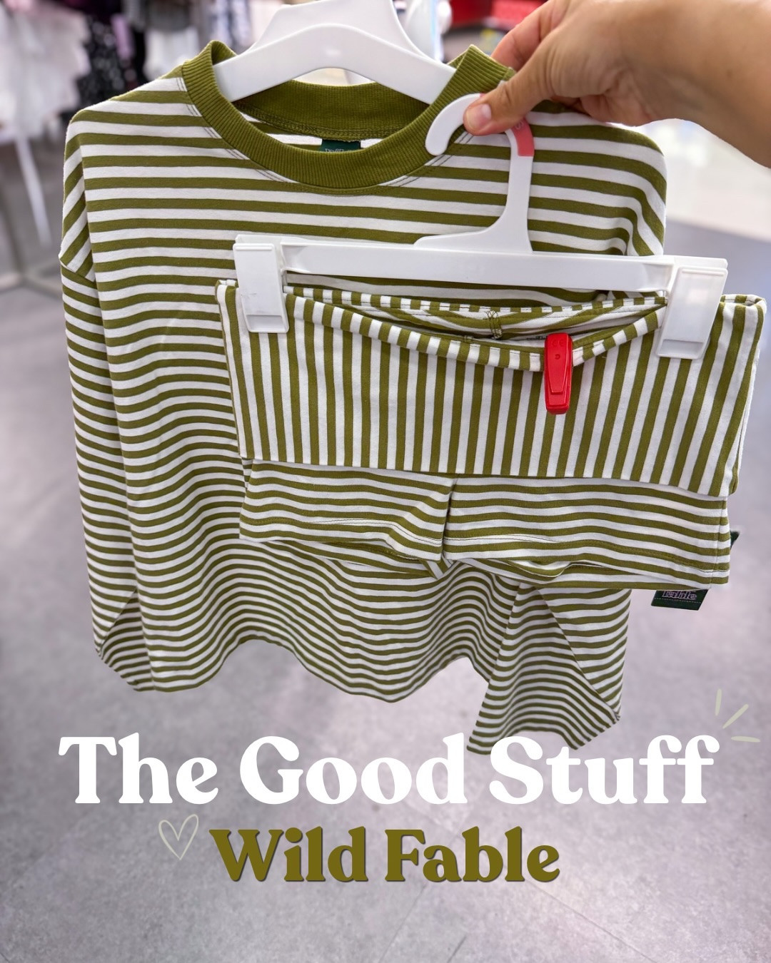 The Good Stuff at Target | New Wild Fable

It might still be summer, but I’m already excited to see all the new fall fashion hitting Target! My fave pieces are the green top and starry joggers!

#targetstyle #target #wildfable #targetfinds #targetfashion