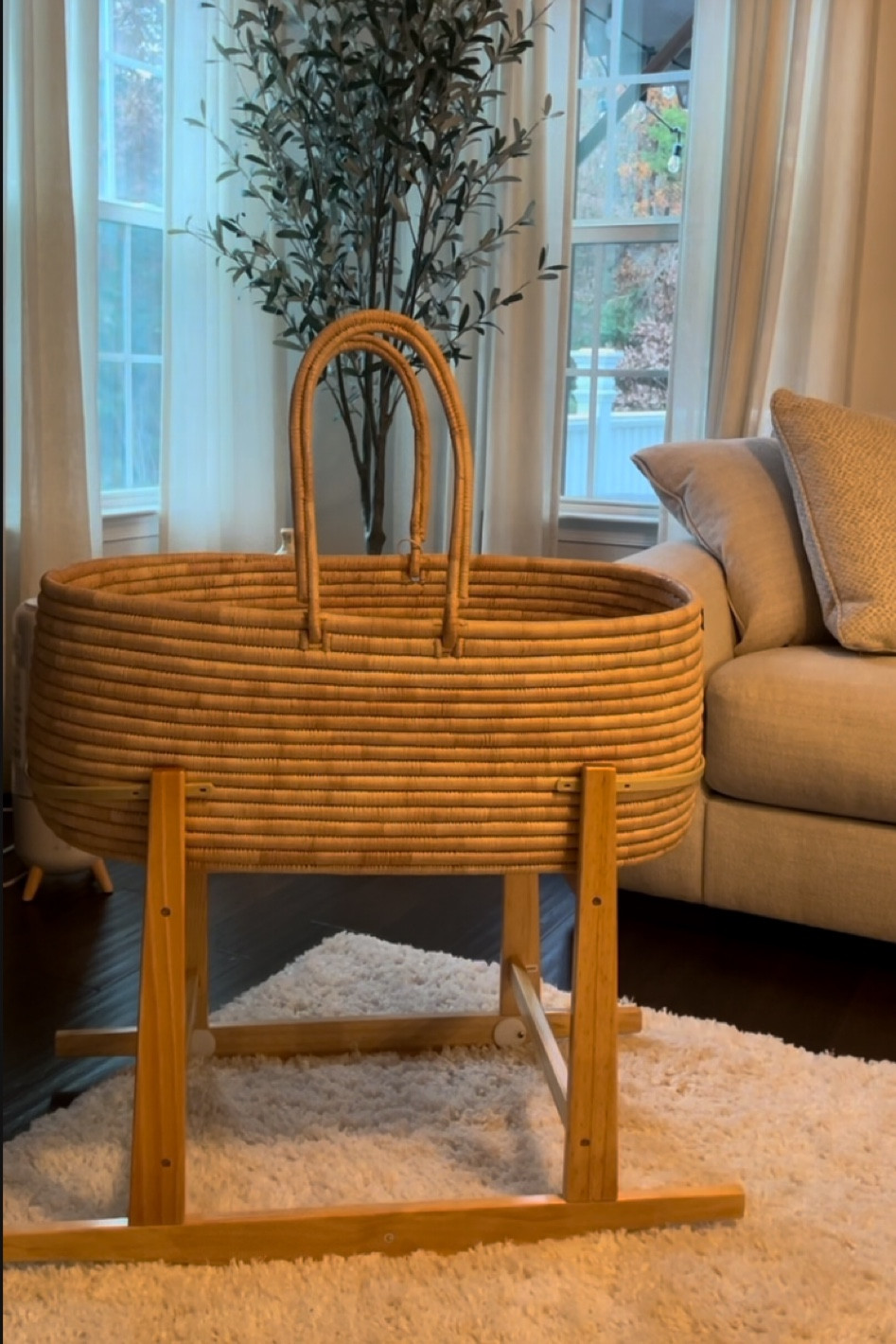 Malaika Bassinet w stand 🫶🏽
Design Dua 