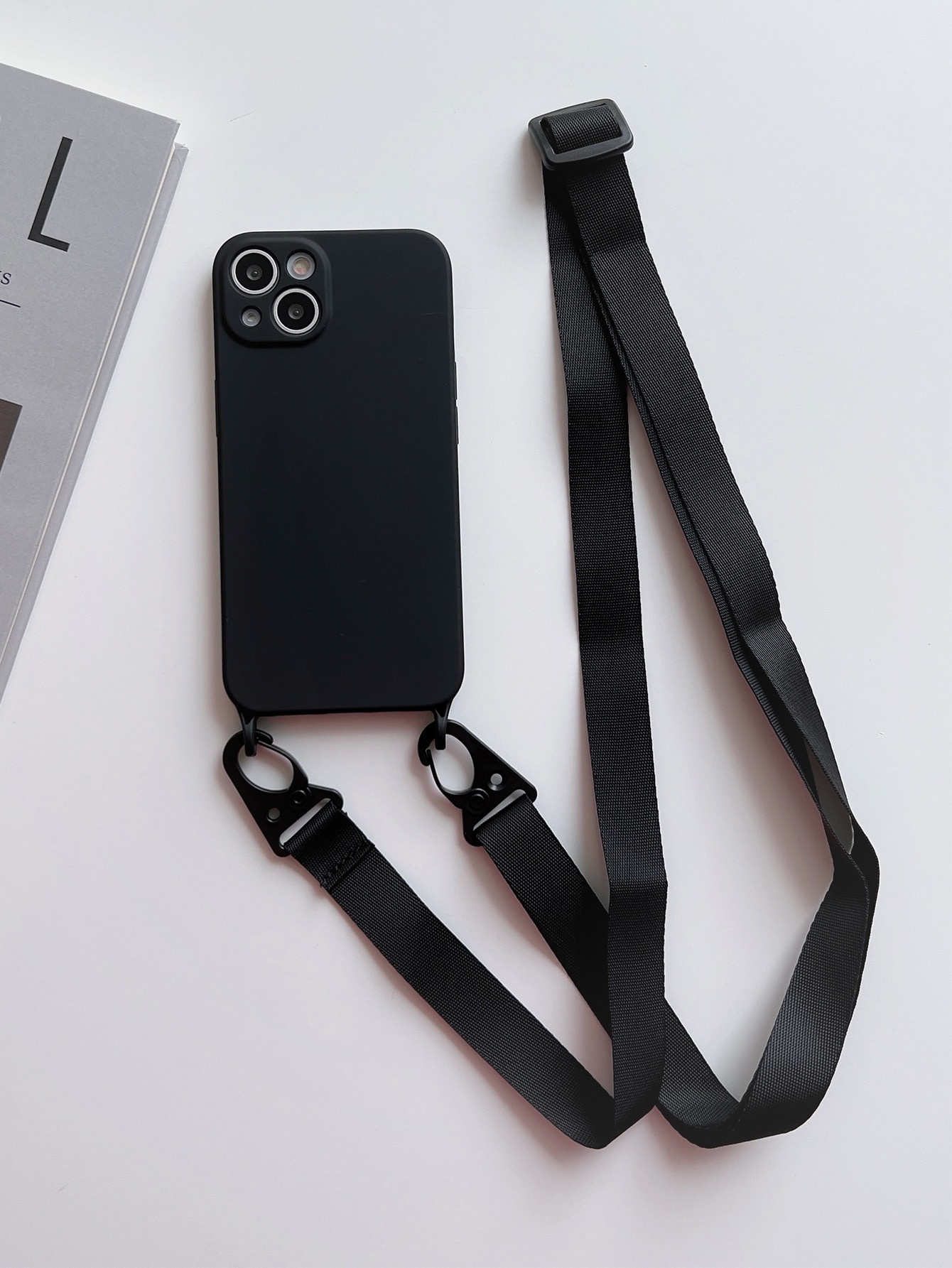 Plain Phone Case With Lanyard | SHEIN