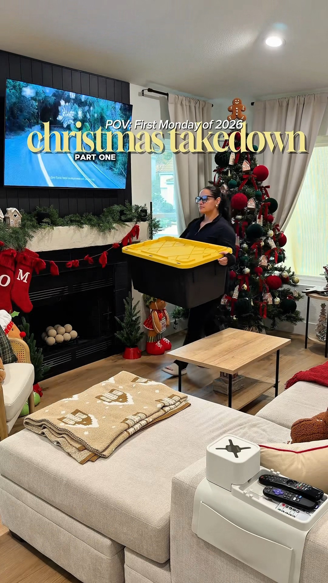 Let’s put my Christmas decor away! Such a sad day but….everything is probably on sale now! 

#LTKSaleAlert #LTKmorningroutine #LTKdayinmylife