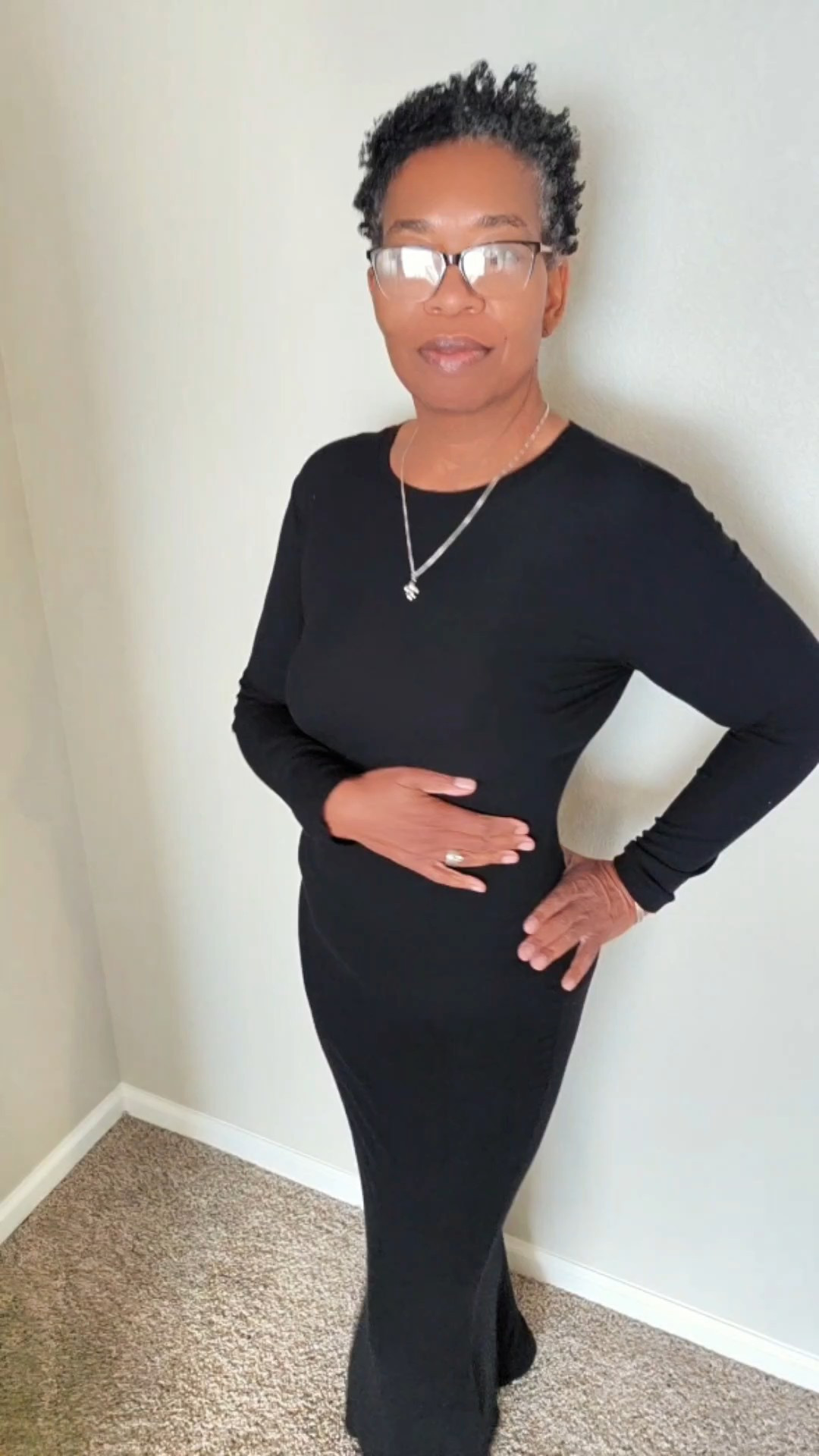 Get the warm, yet sexy holiday dress! Reoria long sleeve crew neck bodycon maxi dress. #reoria #maxidress #holidaydress #holidayoutfit @REORIA 

#LTKHoliday #LTKSeasonal #LTKFindsUnder50