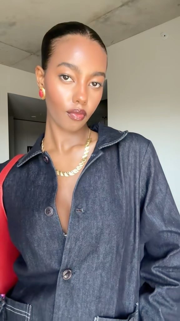 We love a good denim on denim outfit inspo with a pop of red✨🌹 

 #LTKHoliday #LTKgrwm #LTKootd