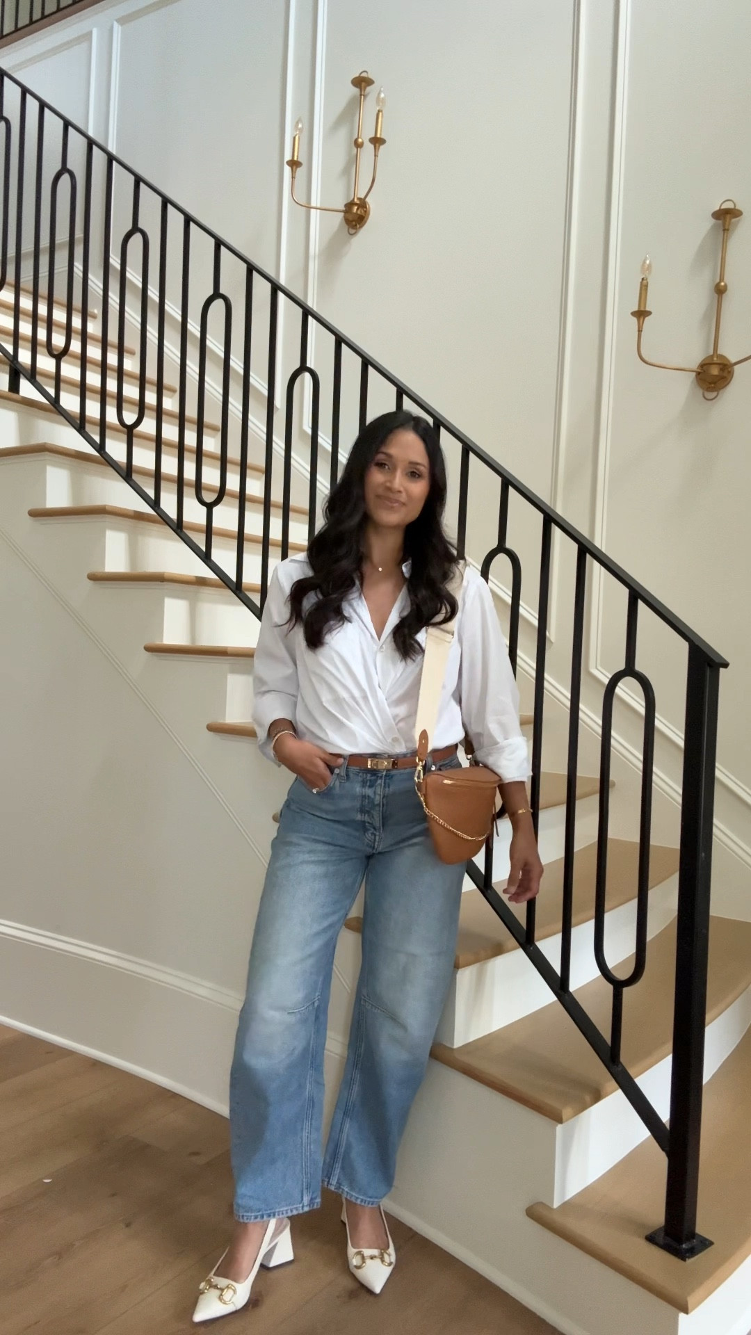 This is my favorite pair of barrel style jeans bc they’re a very subtle barrel fit and I love where they hit on my ankle. I didn’t even need to get the petite length. I just got the regular length. 

#LTKPetite #LTKootd