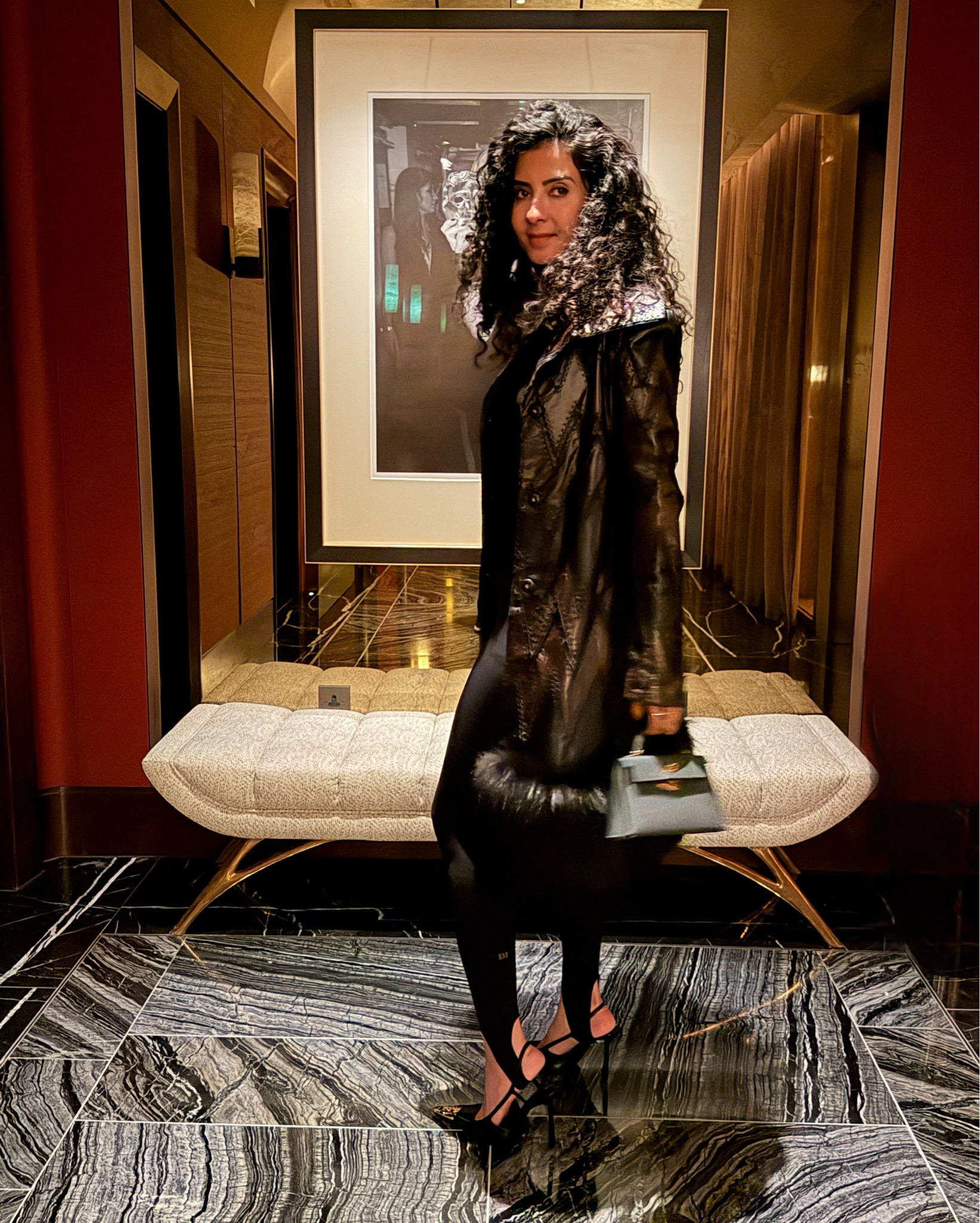 Date night : a statement coat, tights and heels and a 👜 #datenight #winterdate #coat #heels

#LTKootd #LTKSeasonal #LTKdayinmylife