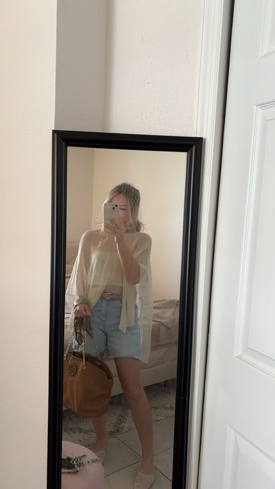 Summer outfit☀️ poncho cape is under $10 and will be on repeat allll summer👏🏼

#LTKSeasonal #LTKSaleAlert #LTKootd