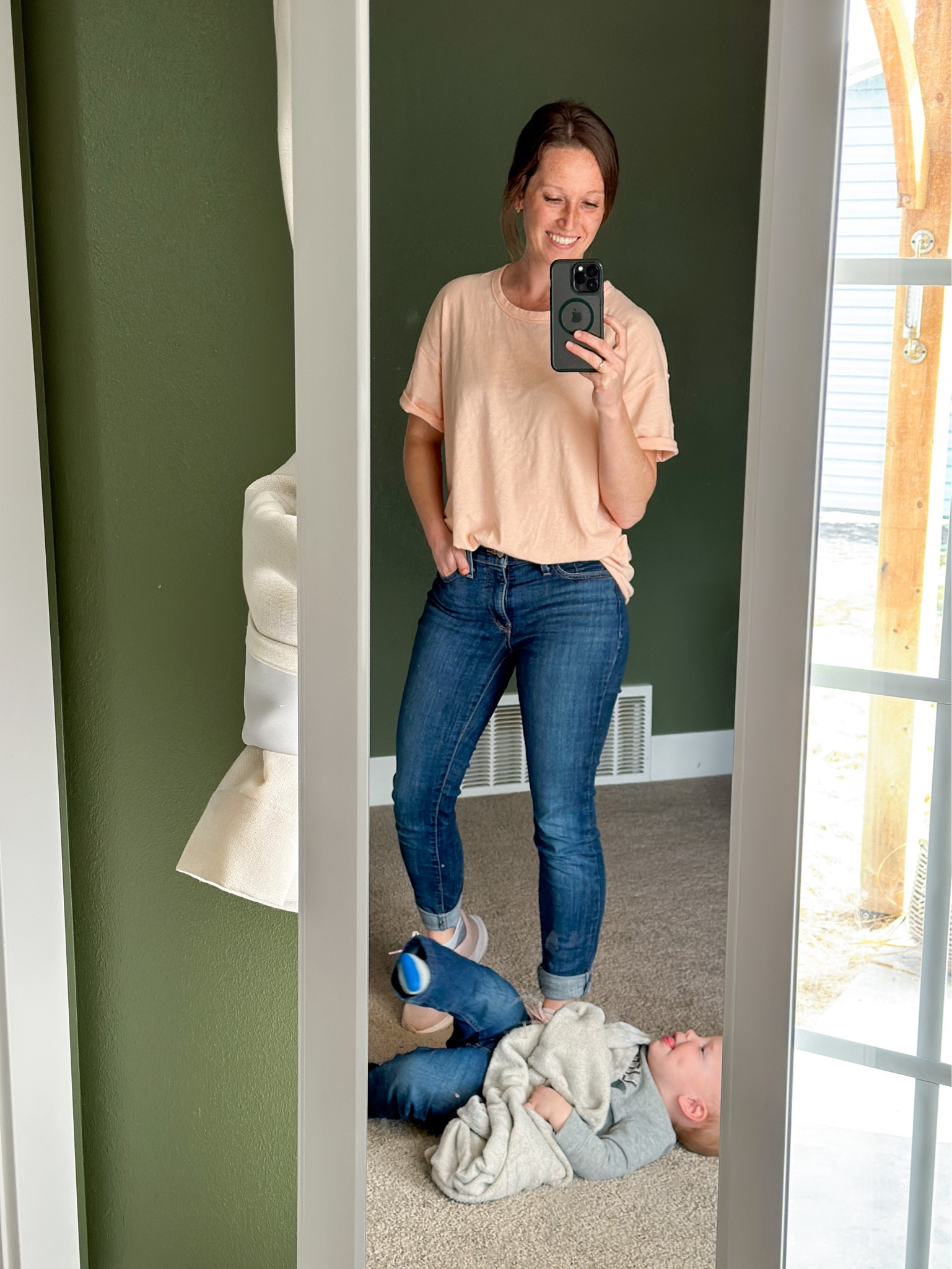 outfit of the day | jeans + oversized tee. Spring style, spring outfit idea, casual style, mom style #ootd

#LTKunder100 #LTKFind #LTKstyletip