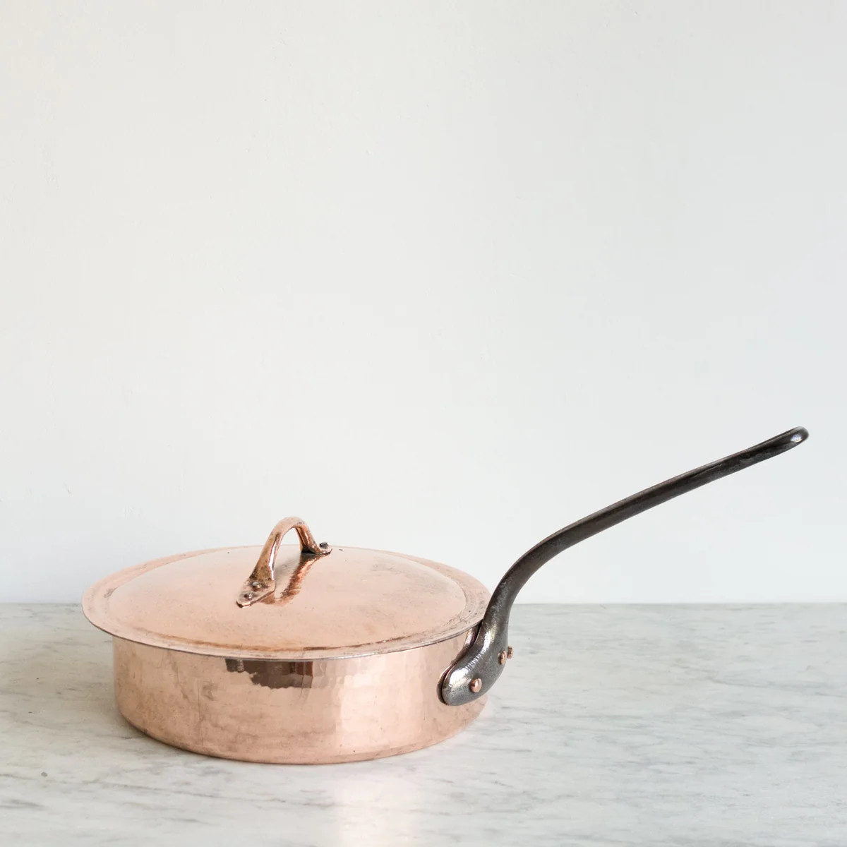Large Copper Saucier with Lid - the french kitchen - elsie green | Elsie Green US