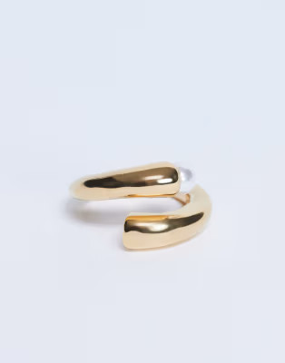 Topshop Rachel stainless steel pearl detail ring in gold | ASOS | ASOS (Global)