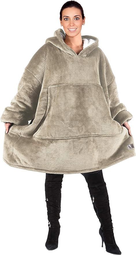 Catalonia Oversized Hoodie Blanket Sweatshirt,Super Soft Warm Comfortable Sherpa Giant Pullover w... | Amazon (US)