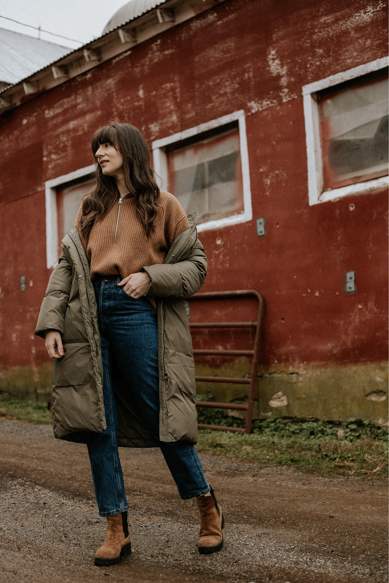 A Rainy Day Outfit ft. Everlane's Long Mac Coat - Jeans and a Teacup