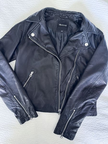 My favorite black leather jacket is on sale! This is a bit of a splurge, but it’s a staple that will always be in style. 

Black Leather Jacket - Madewell -Leather Jacket - Basics - Closet Staple 

#LTKxMadewell #LTKover40 #LTKsalealert