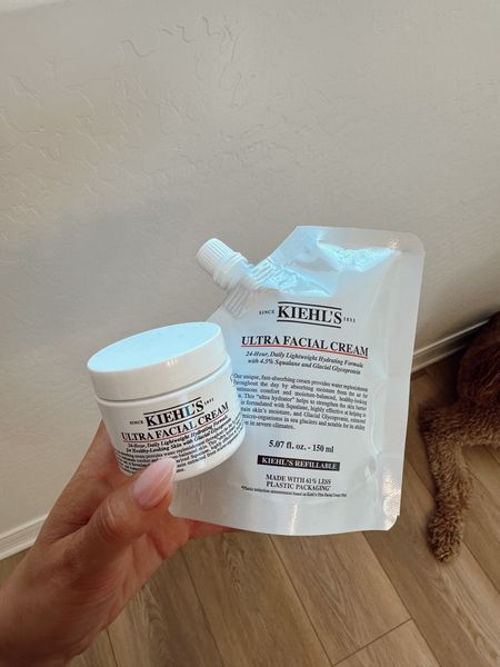 Kiehl’s is 25% off site wide!!! Fave face cream + you can buy refillable pouch! 