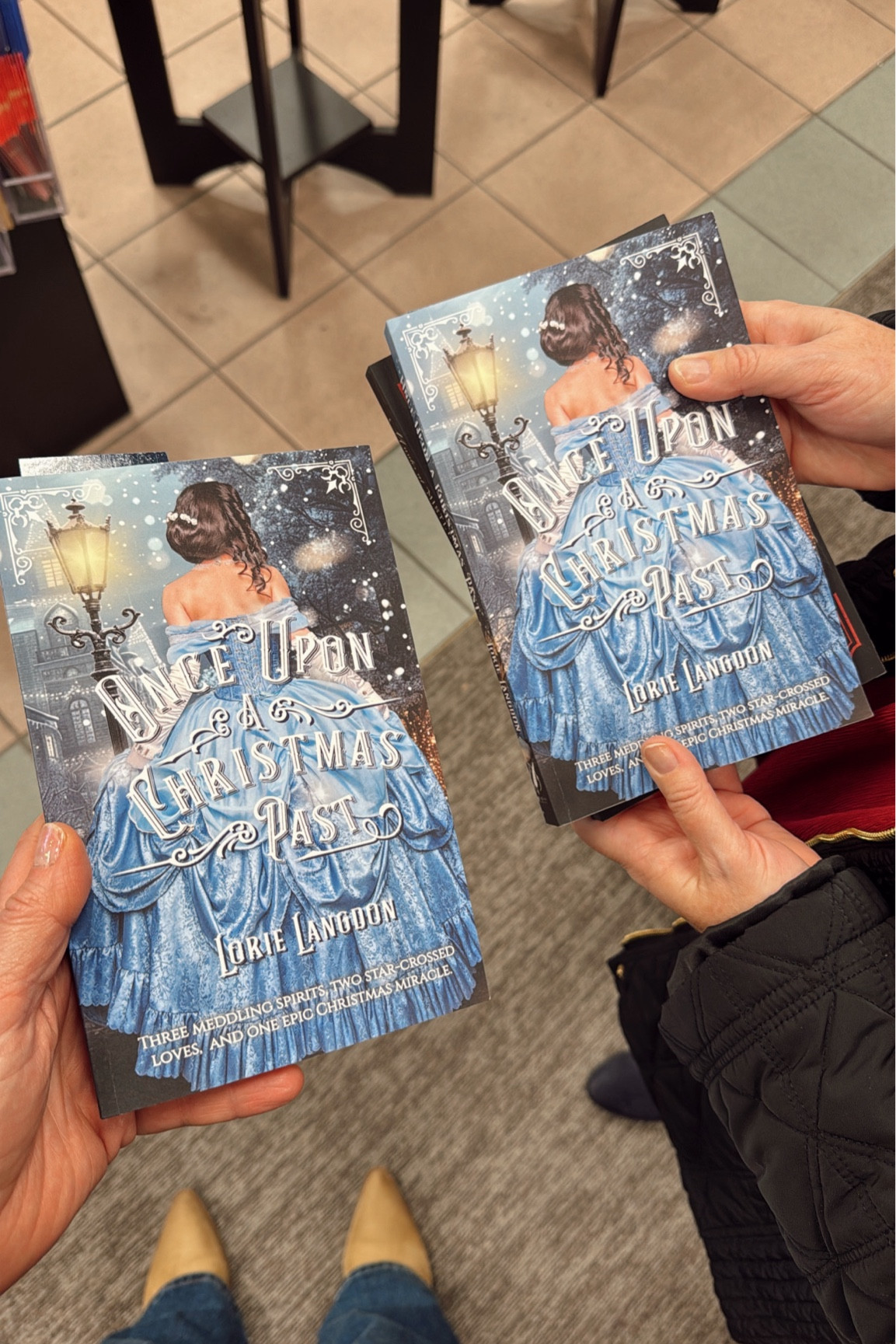 DECEMBER BOOK CLUB: Once Upon A Christmas Past by Lorie Langdon ❄️💙

Lorie is a sweet friend of mine I met over a year ago at Bible Study and has recently released her newest book, 'Once Upon A Christmas Past'! This weekend, she had a book signing at Barnes & Noble where I was able to grab my copy and have her sign it!!



*The book comes in paperback or hardback -- the paperback has a smooth matte finish and the hardback is beautiful with colored artwork and outter pages covered in snowflakes!

#LTKSeasonal #LTKGiftGuide #LTKHome