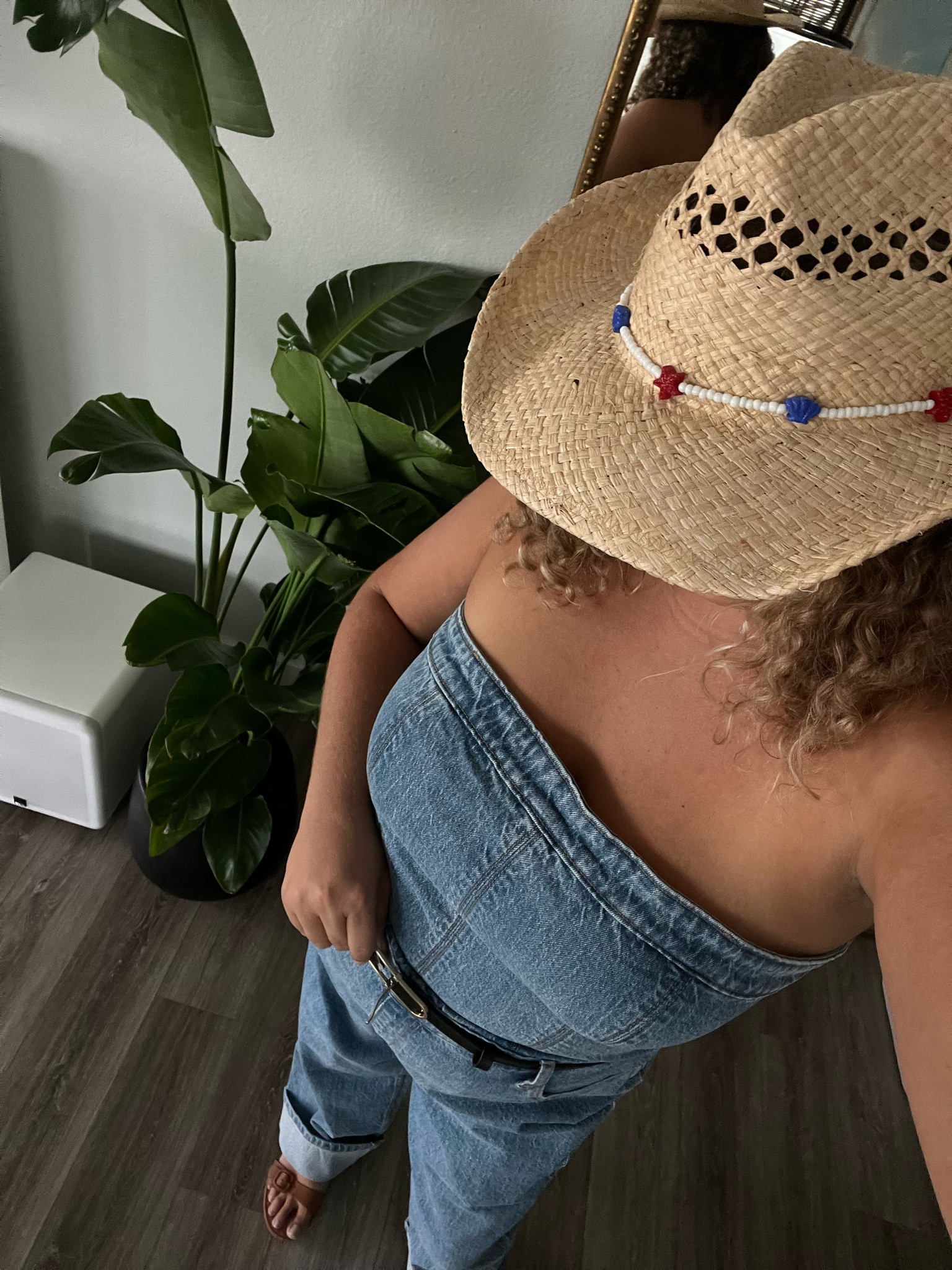 Abercrombie denim jumpsuit is perfect for fall. It’s the cutest fall outfit for any country concerts or fall festivals 

#LTKMidsize #LTKSeasonal #LTKStyleTip