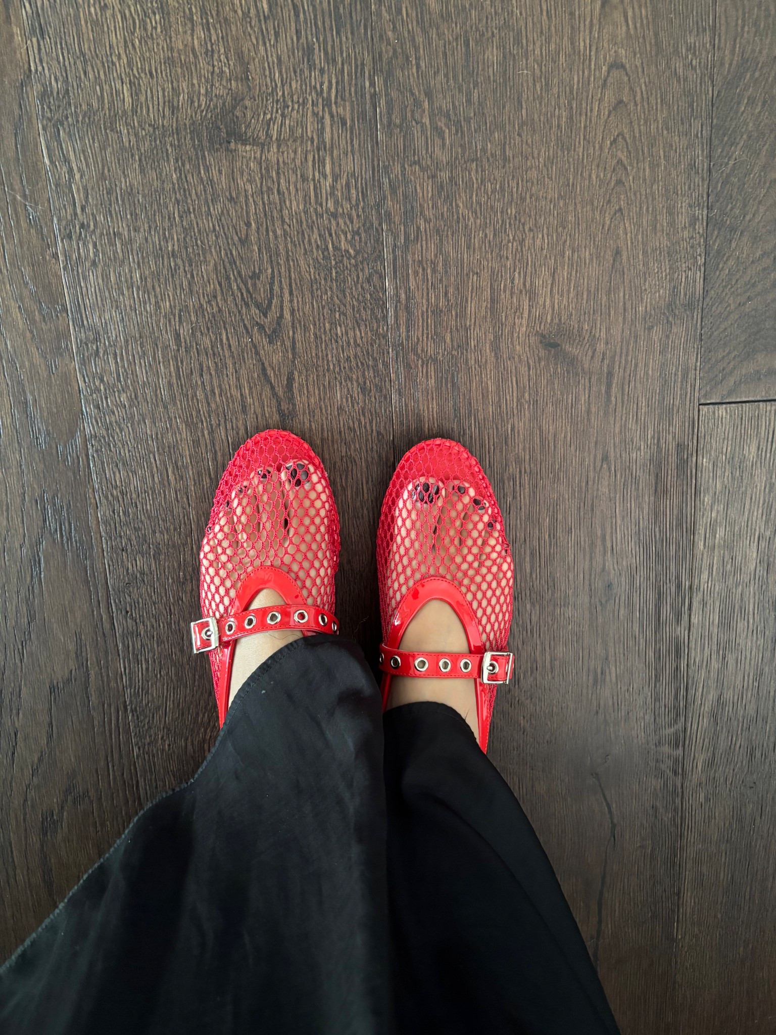 These adorable mesh flats are on sale under $25!  They come in a range of colors too! I can’t wait to wear them with holiday outfits 

#LTKSaleAlert #LTKShoeCrush #LTKFindsUnder50