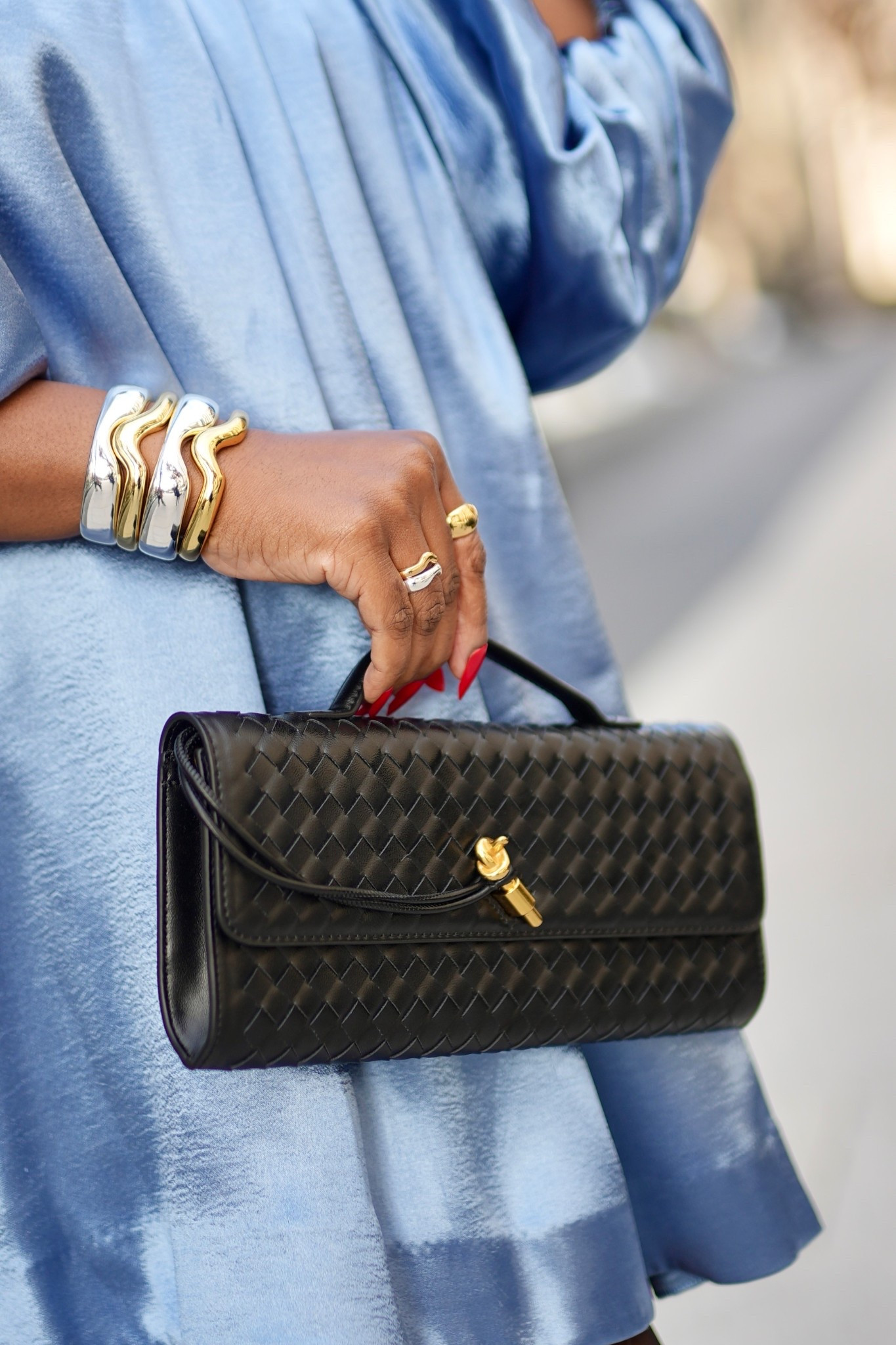 My bracelets and my rings are currently extra 50% off . I have been loving the mixed metal trend. So fun to style and they will make great gifts . Madewell holiday sale, statement jewelry, gold and silver bangles. Christmas gift ideaas

#LTKHoliday #LTKSaleAlert #LTKGiftGuide